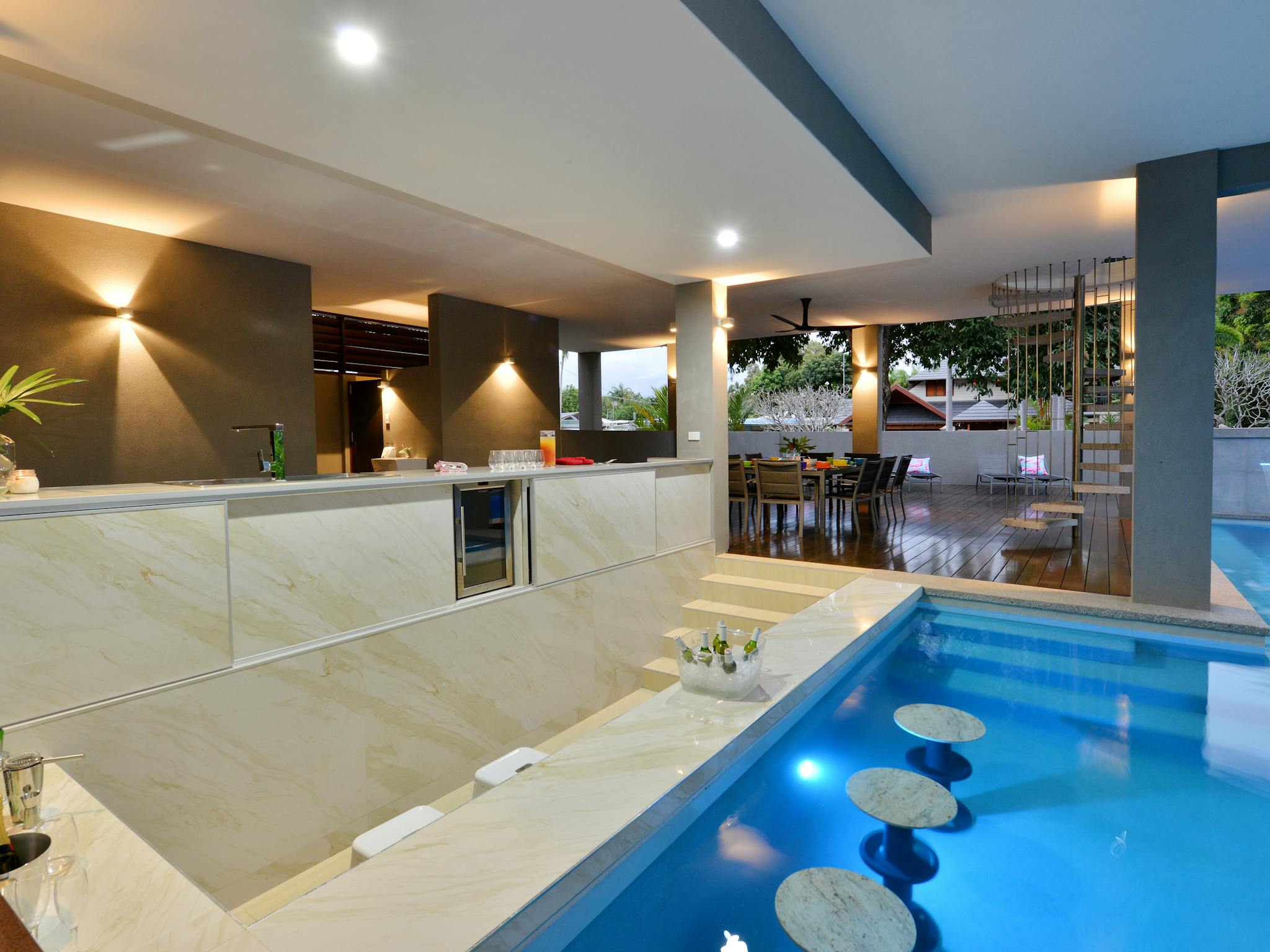 Swim up pool bar Swim up pool bar