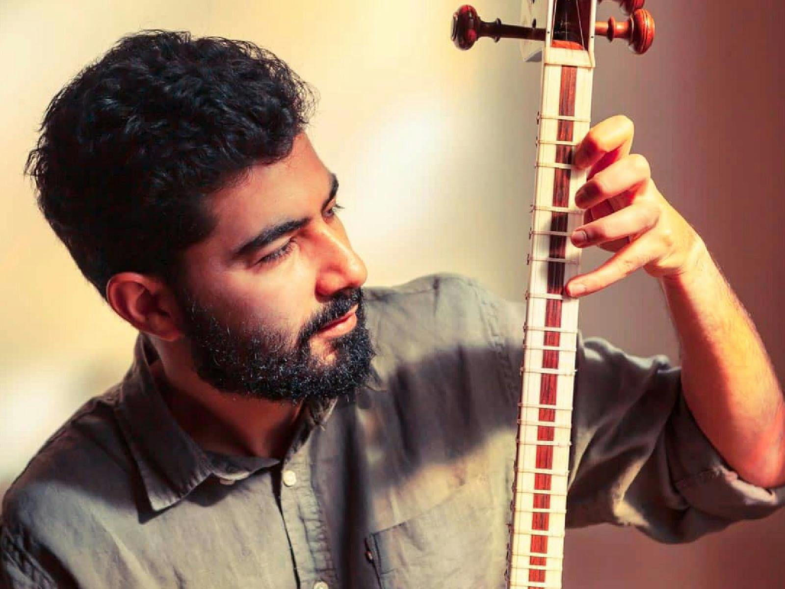 Hamed Sadeghi, classical tar