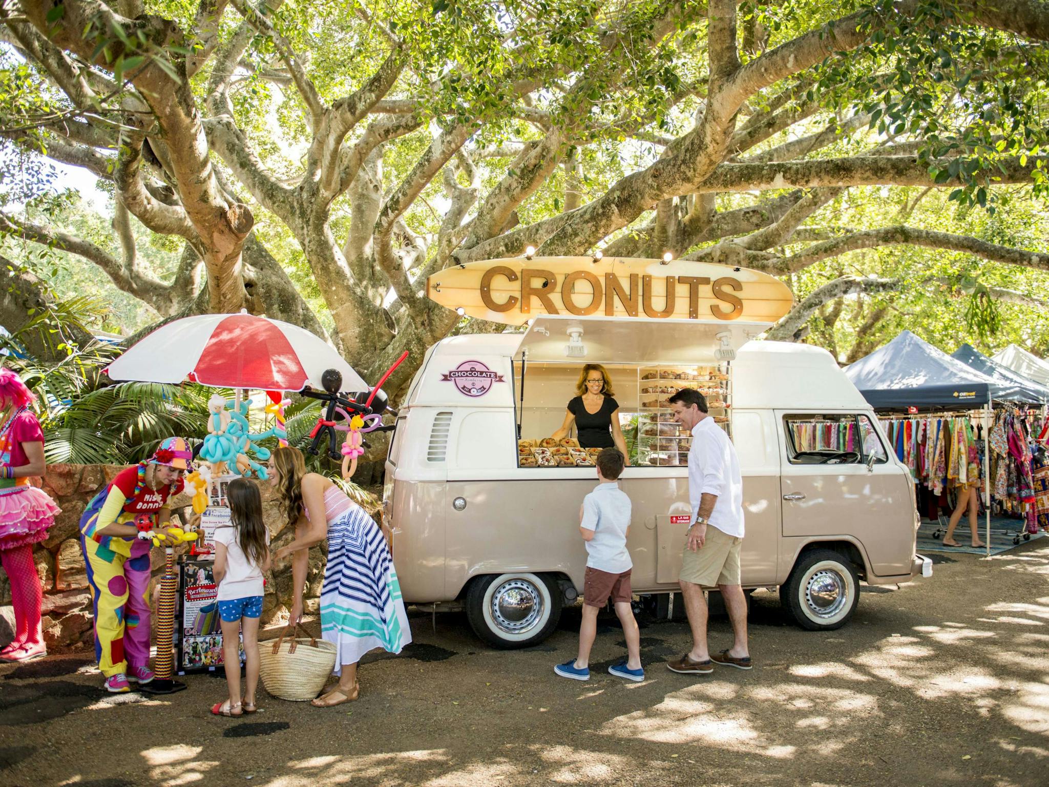 Eumundi Markets | Coast to Hinterland Tours Eumundi Markets | Coast to Hinterland Tours