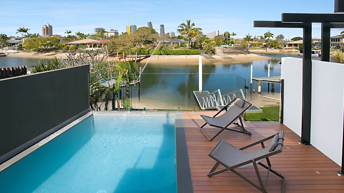 Plunge Pool