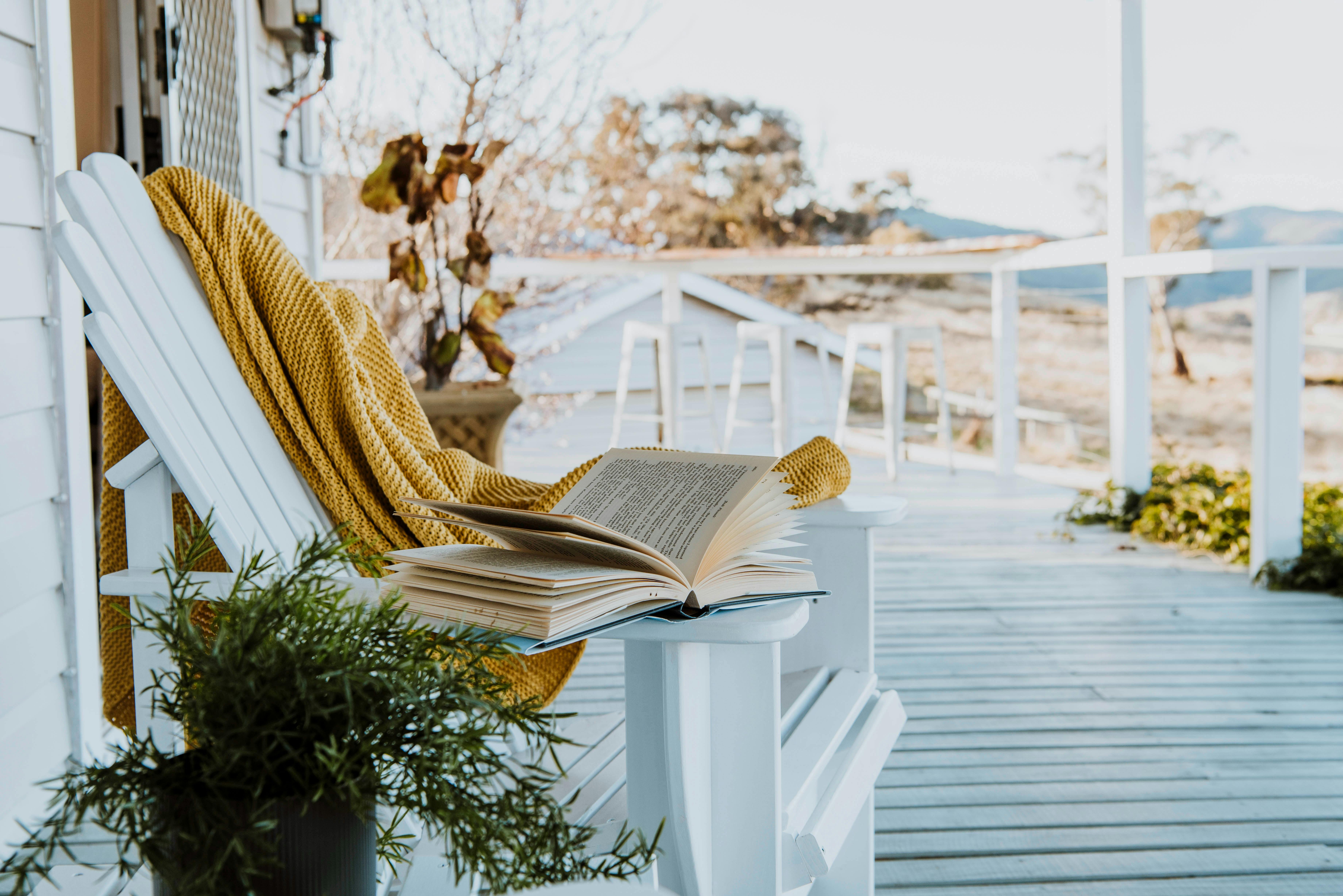 Wraparound verandah with countryside views