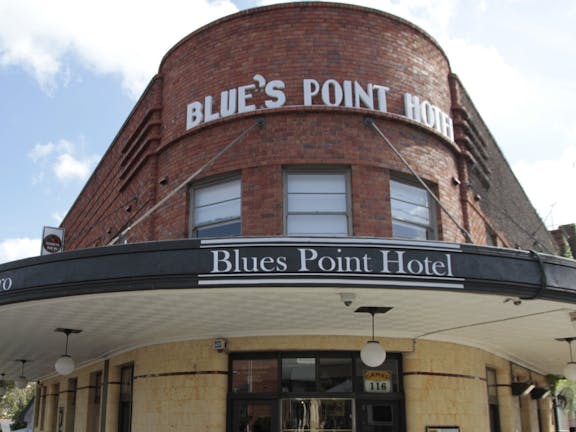 Blues Point Hotel