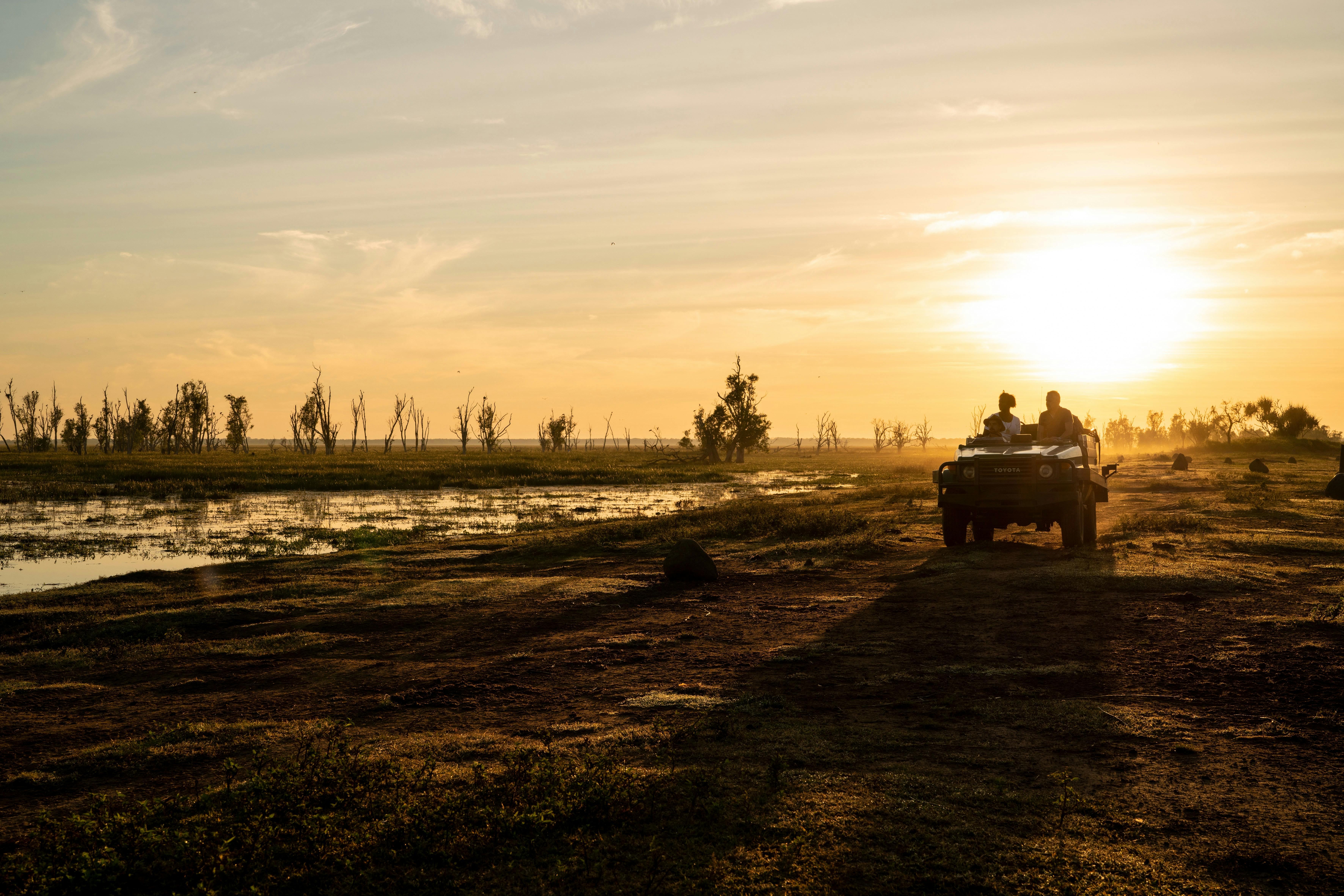 Sunset Touring at Bamurru Plains