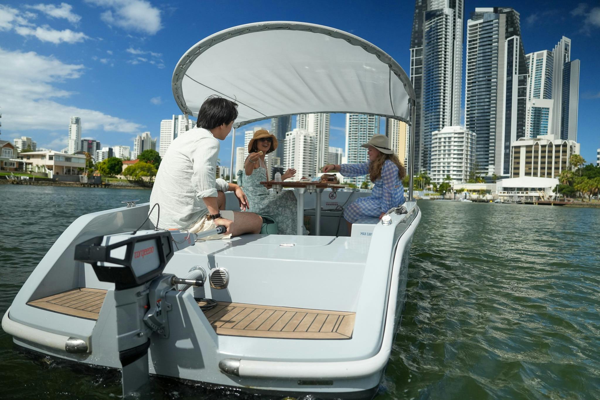 GoBoat Gold Coast Tour