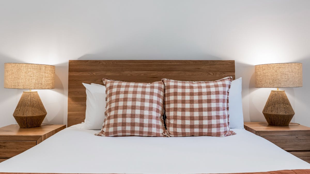 Queen bedroom