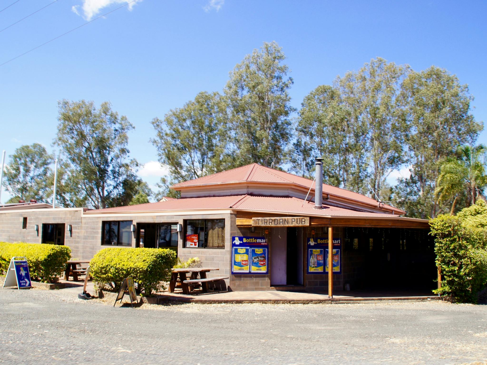 Tirroan Pub