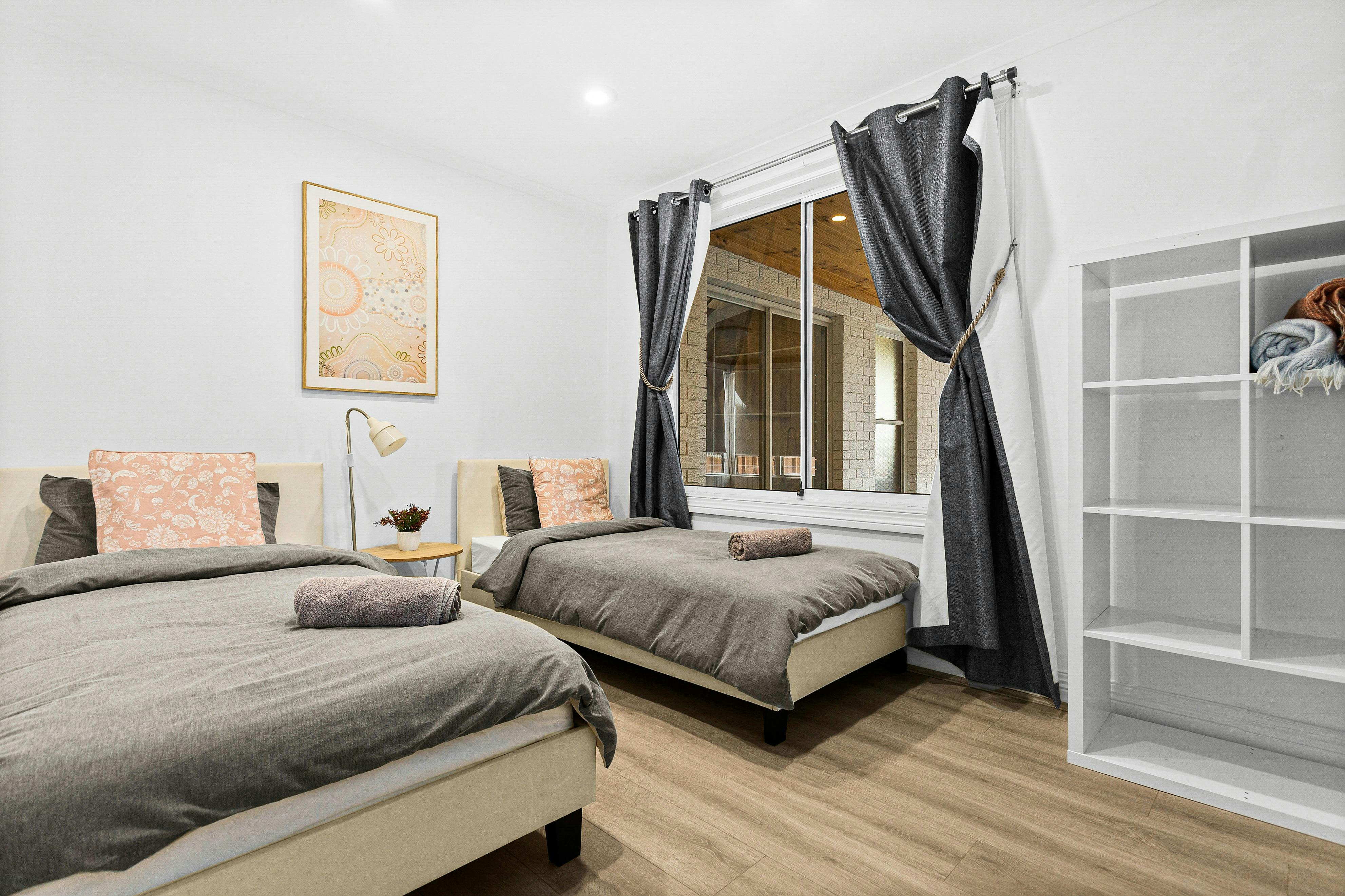 Single downstairs bedroom