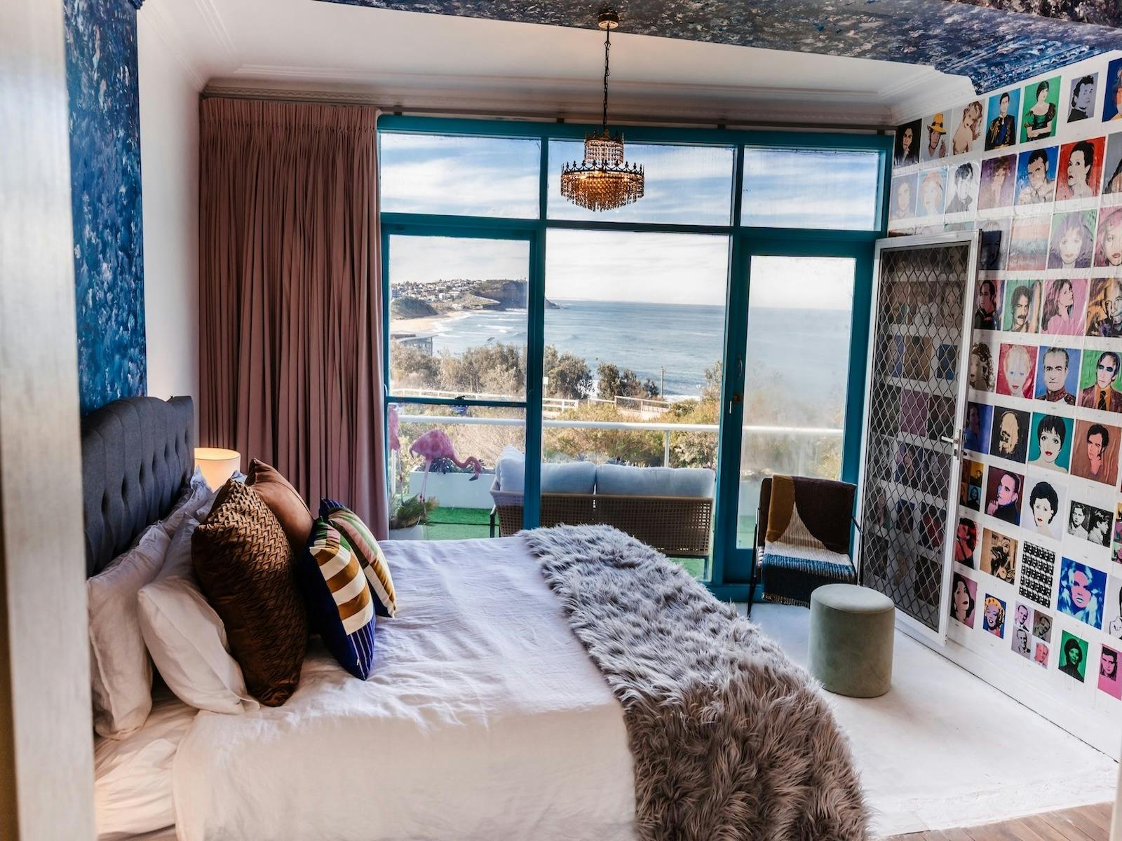 Beach holiday Accomodation Mereweather Newcastle Airbnb Holiday Ocean Front Unique Retro