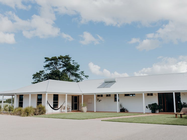 The Hacienda - Byron Bay - Front of House