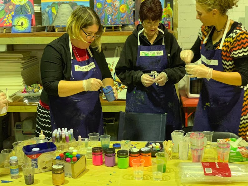 Image of the event 'Resin Pouring Workshop at The Seed Creative Workshops'