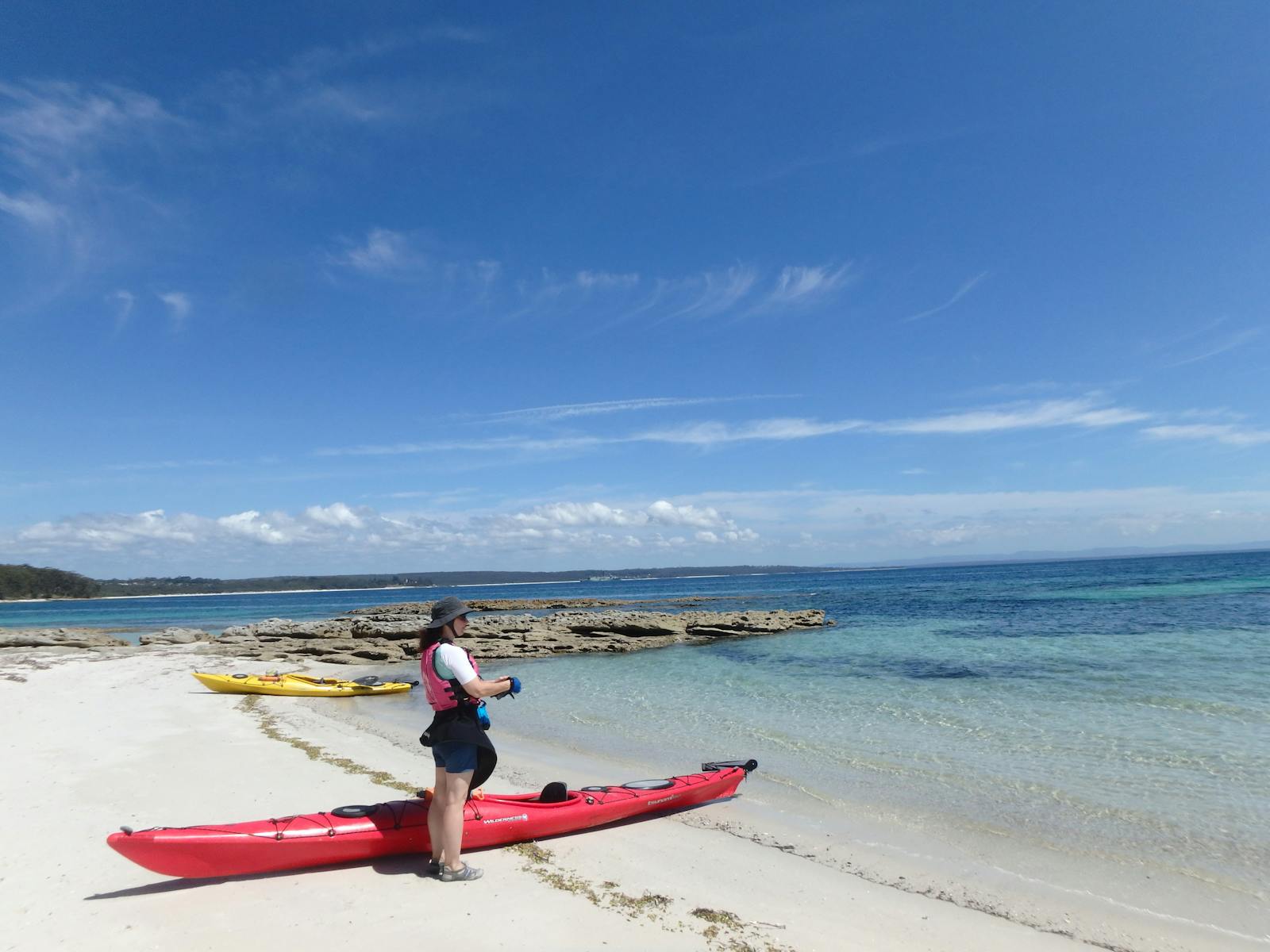 Check out the beauty of Jervis Bay by Sea Kayak