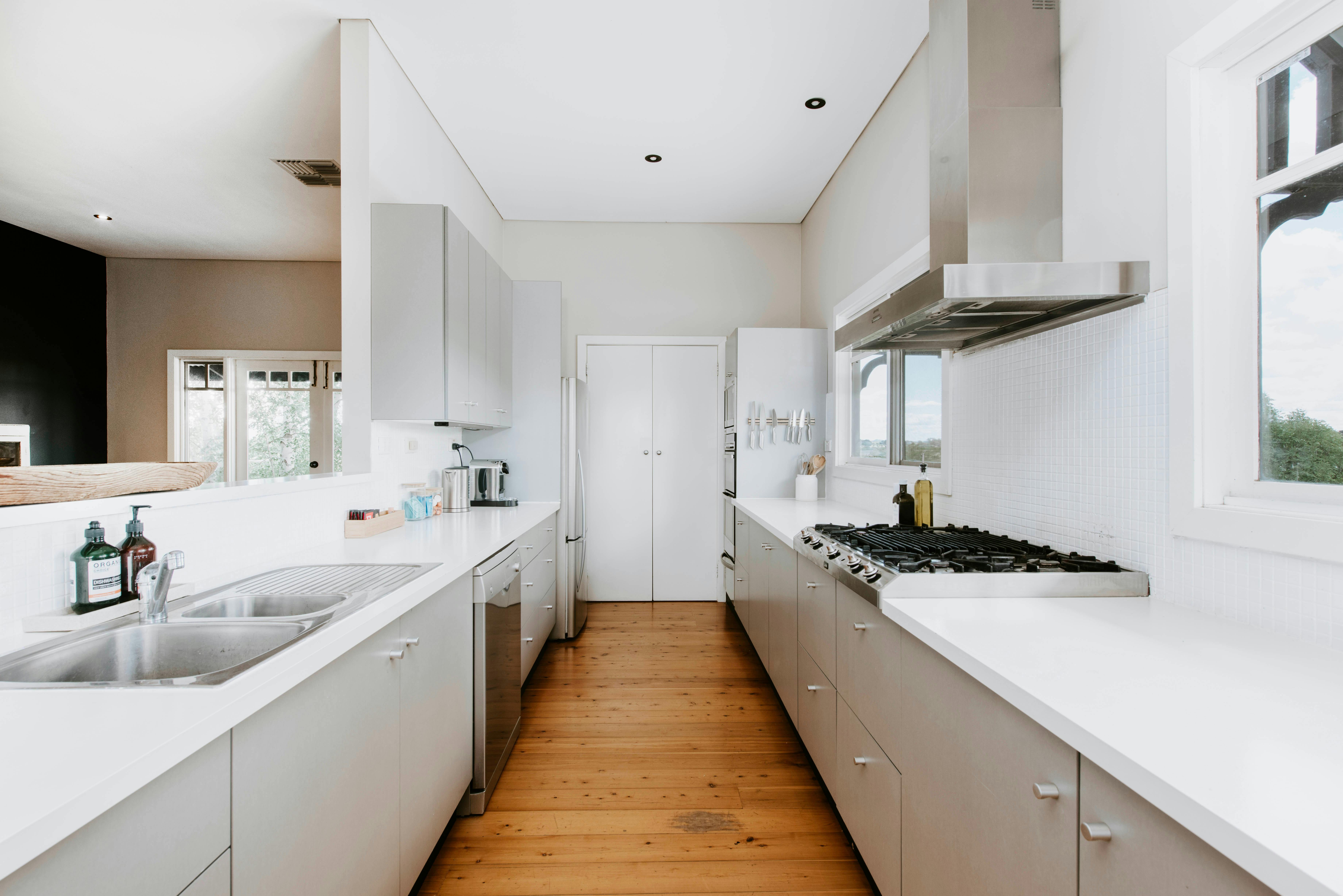 Full kitchen with white benchtop at Blue Wren Farm farmhouse