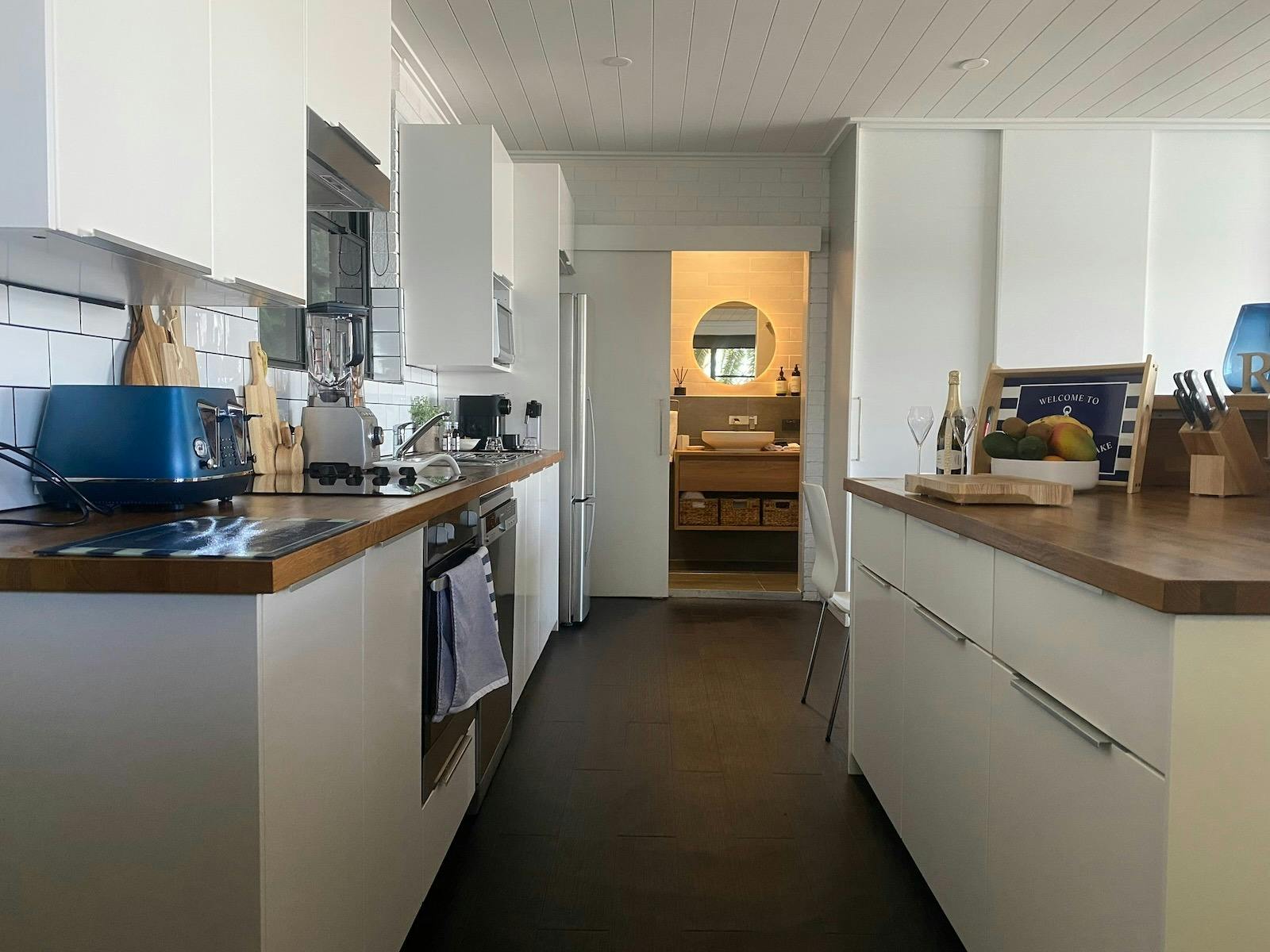 Coffee Machine, icemaker, filtered water, cafe blender