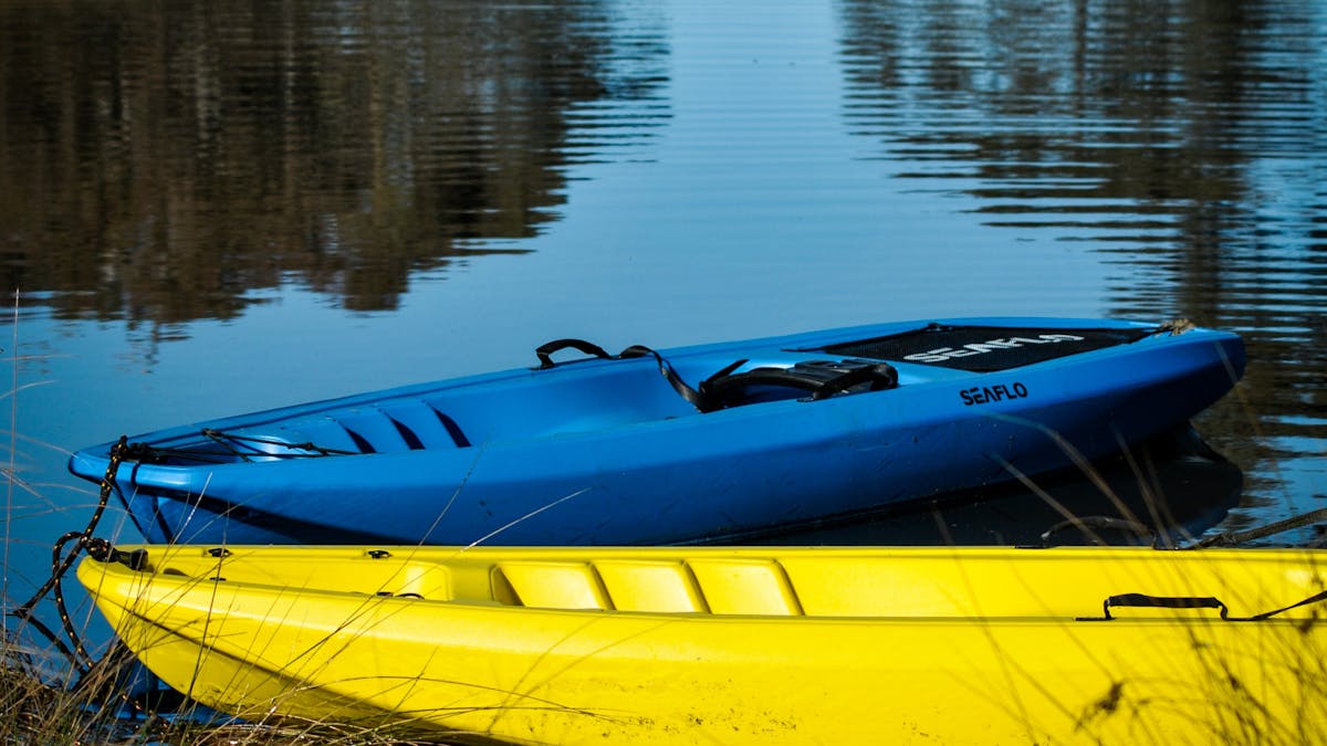 Enjoy a kayak on the dam.