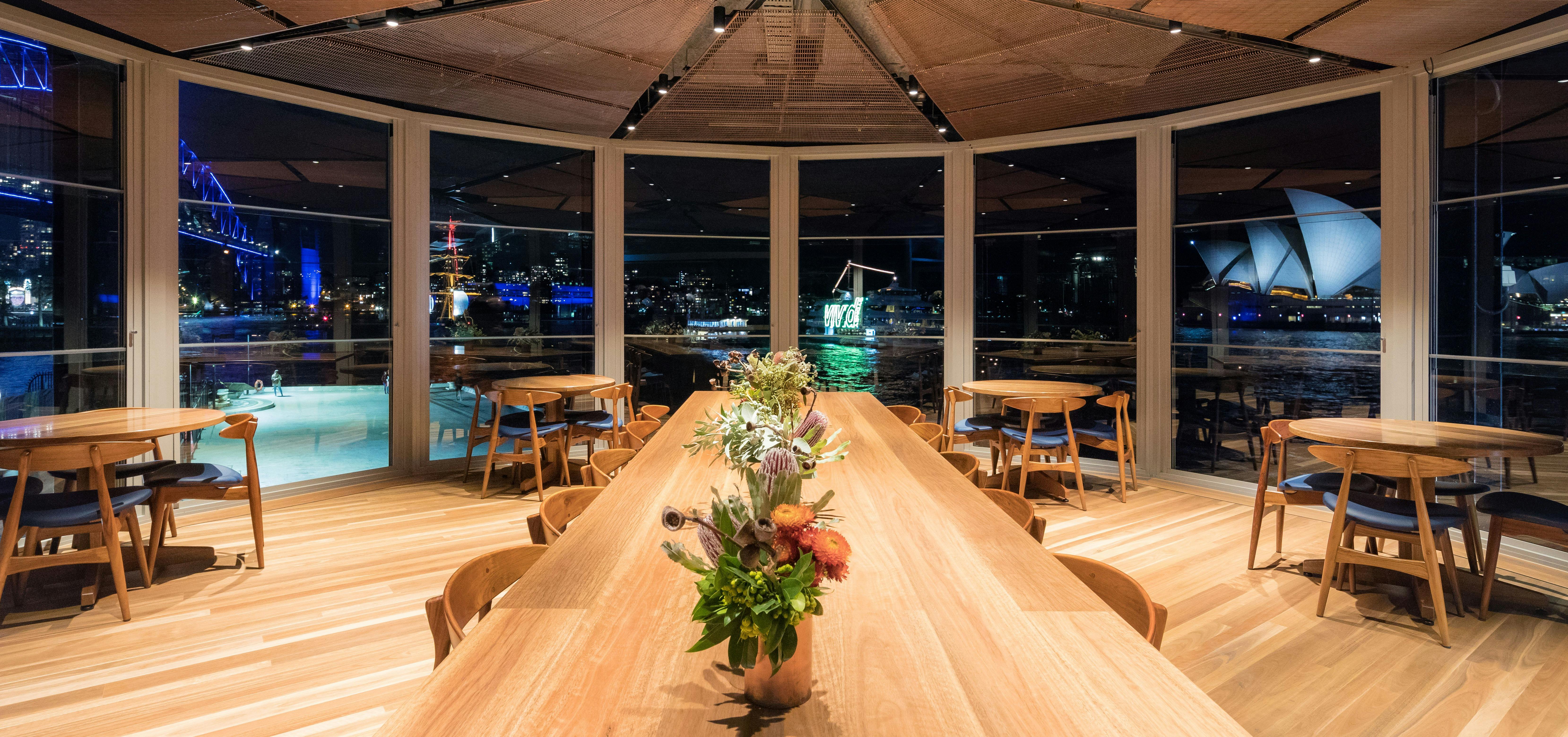 The Squire's Landing Sydney, Australia Official Travel