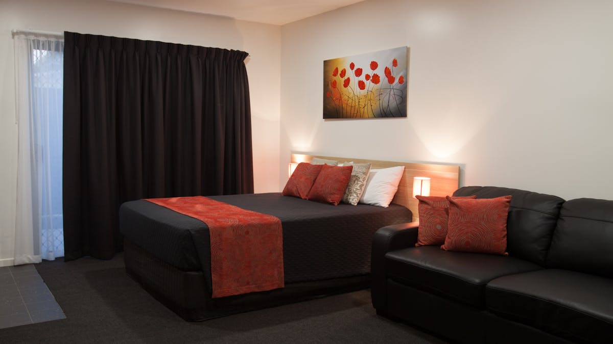 Accessible Queen Room