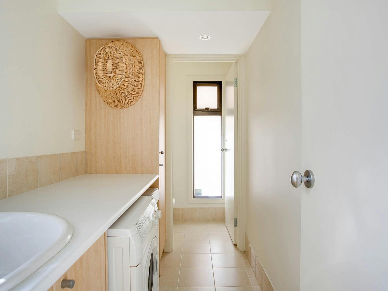 Architect Designed Spectacular Beachhouse with Sweeping Views