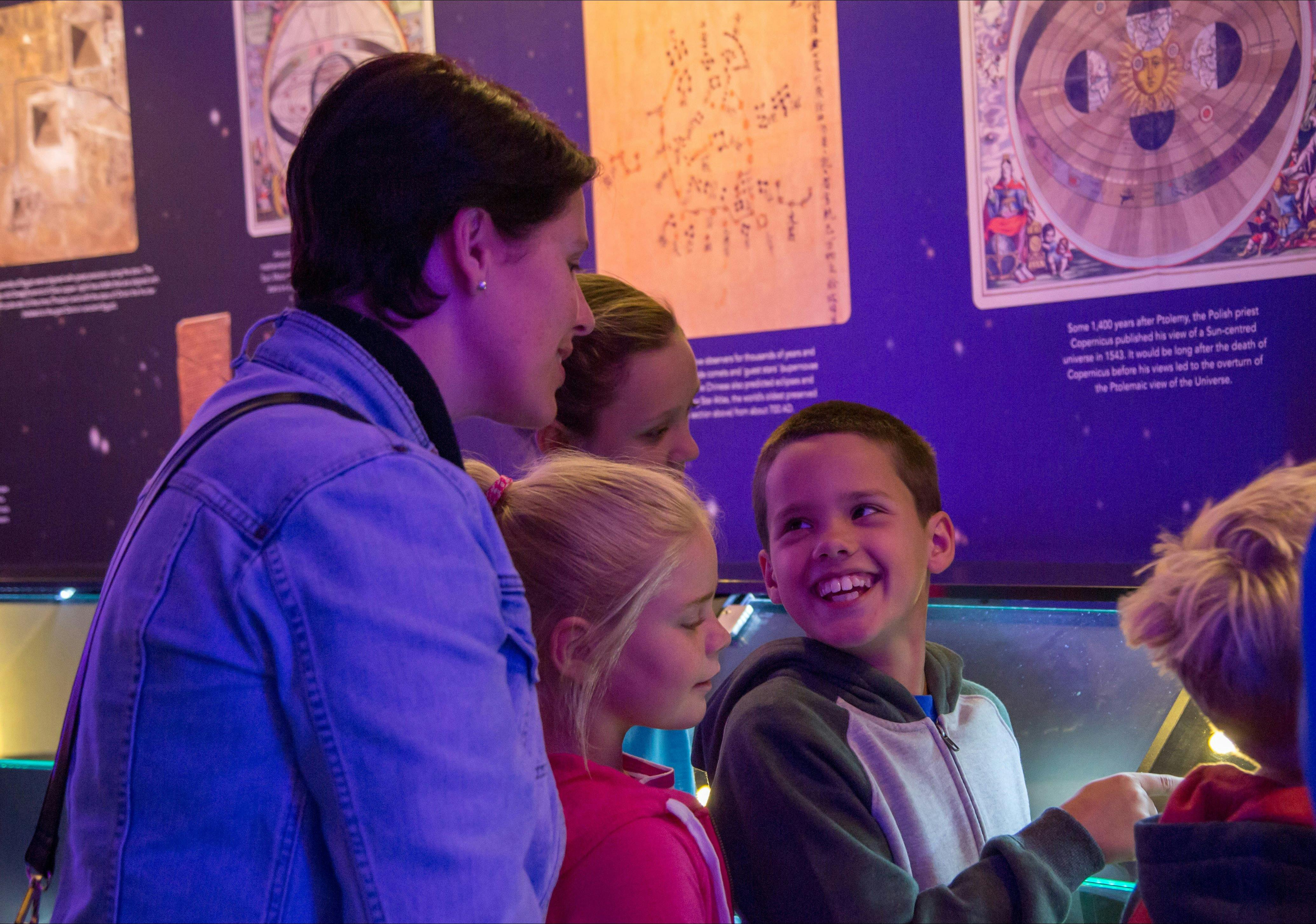 Planetarium - Display Zone