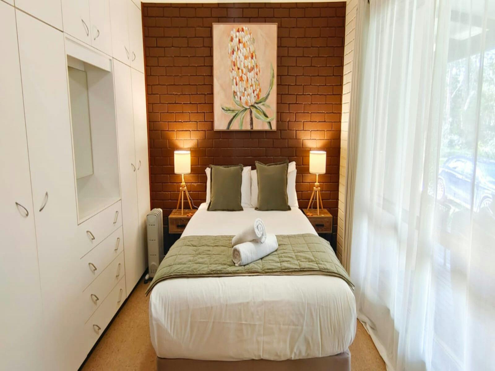 Main Queen Bedroom with Ensuite Bathroom