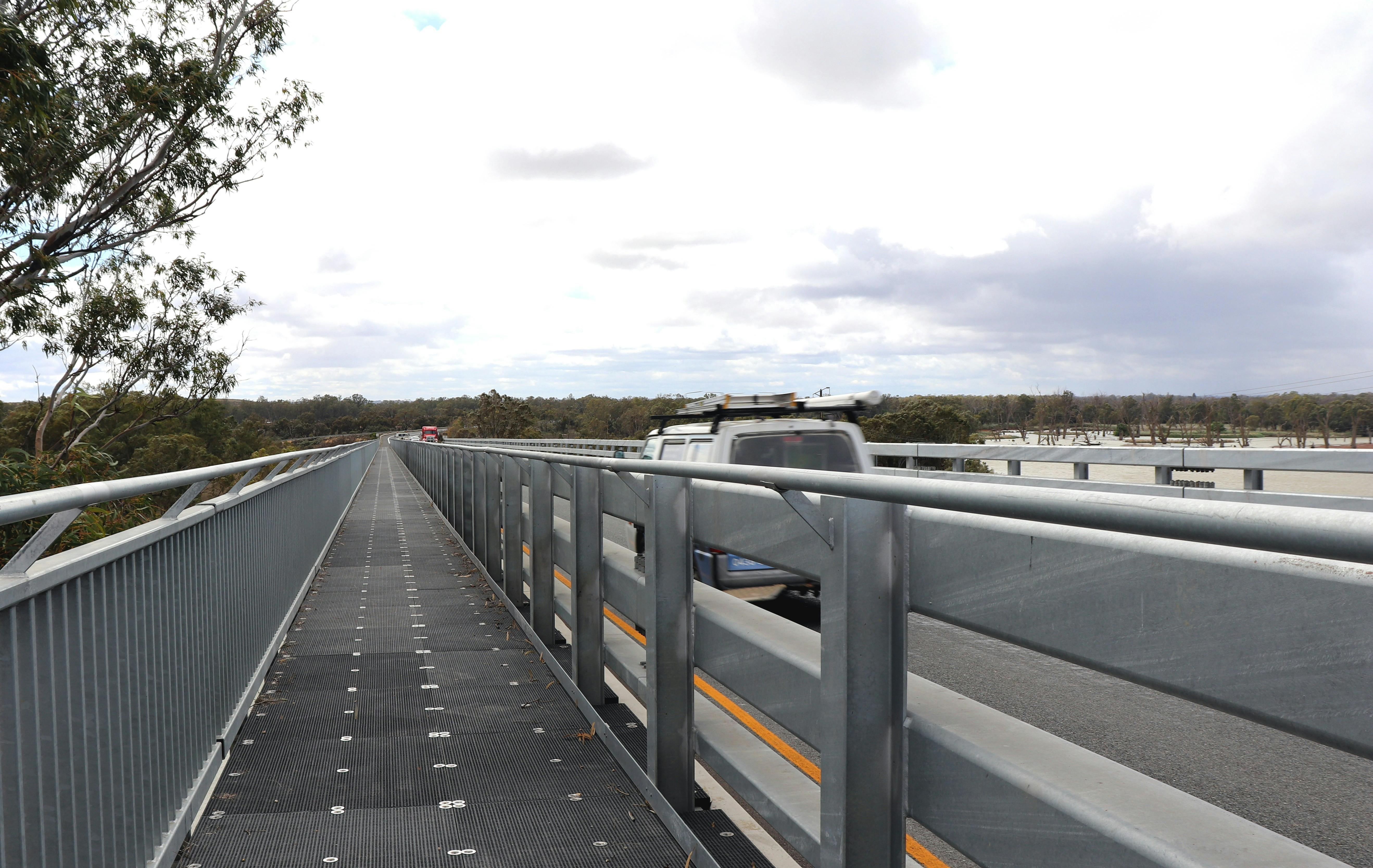 The nearby bridge carries traffic along the Sturt Highway.