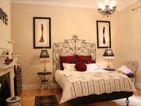 Azalea Cedar-Rose Villa