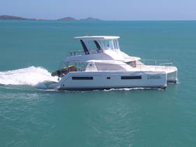 Whitsunday Escape - Power Catamaran