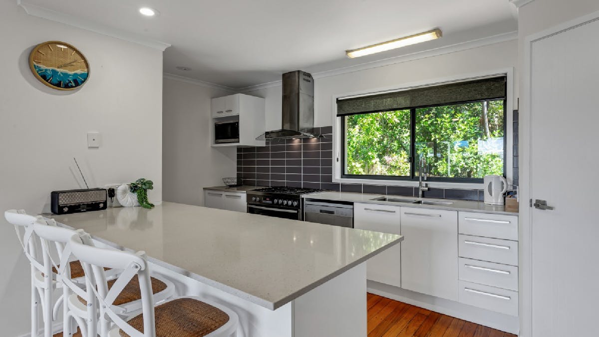 Fully equipped kitchen
