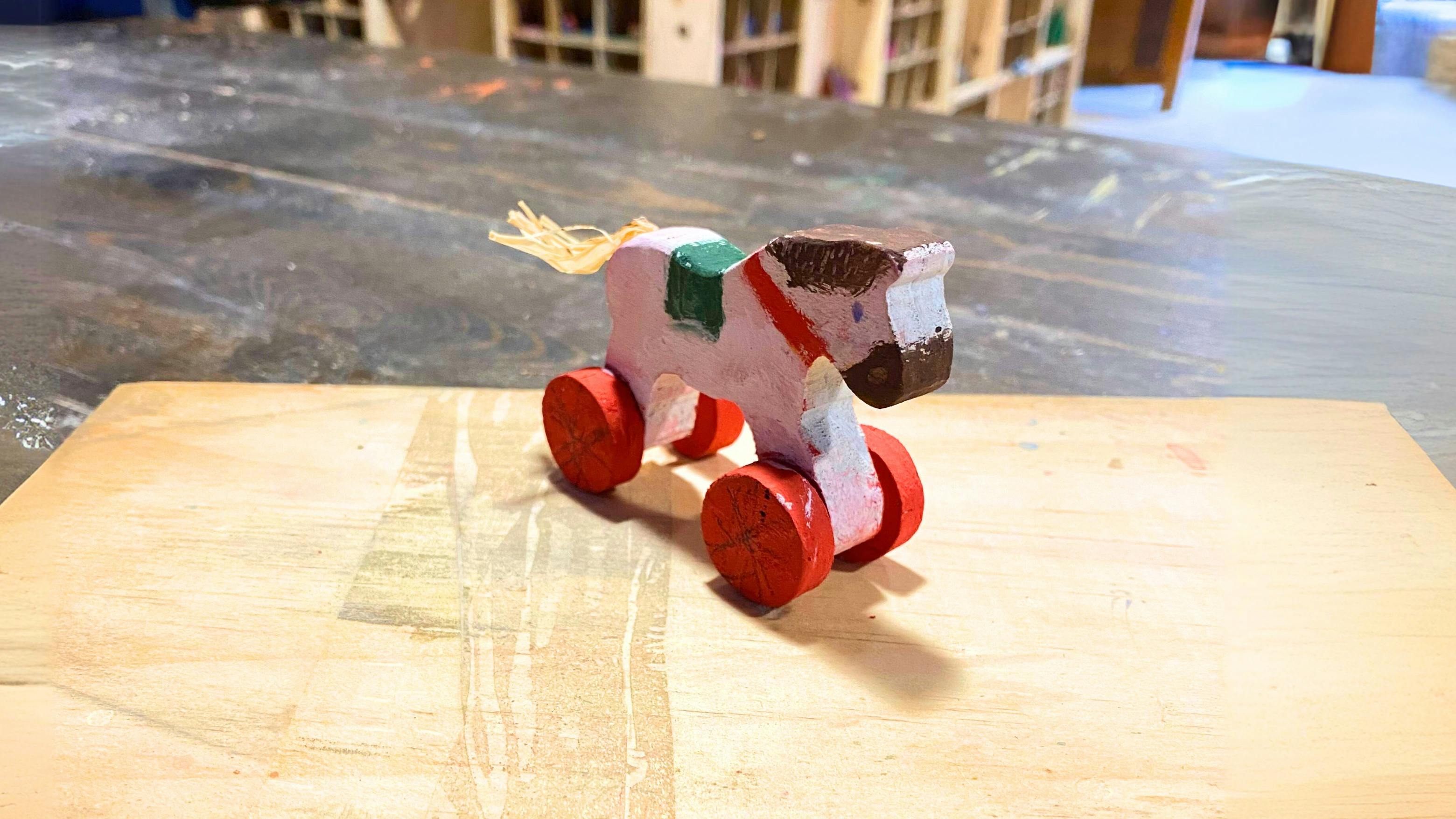 Make a rocking horse, Christmas tree or elf with the Furals