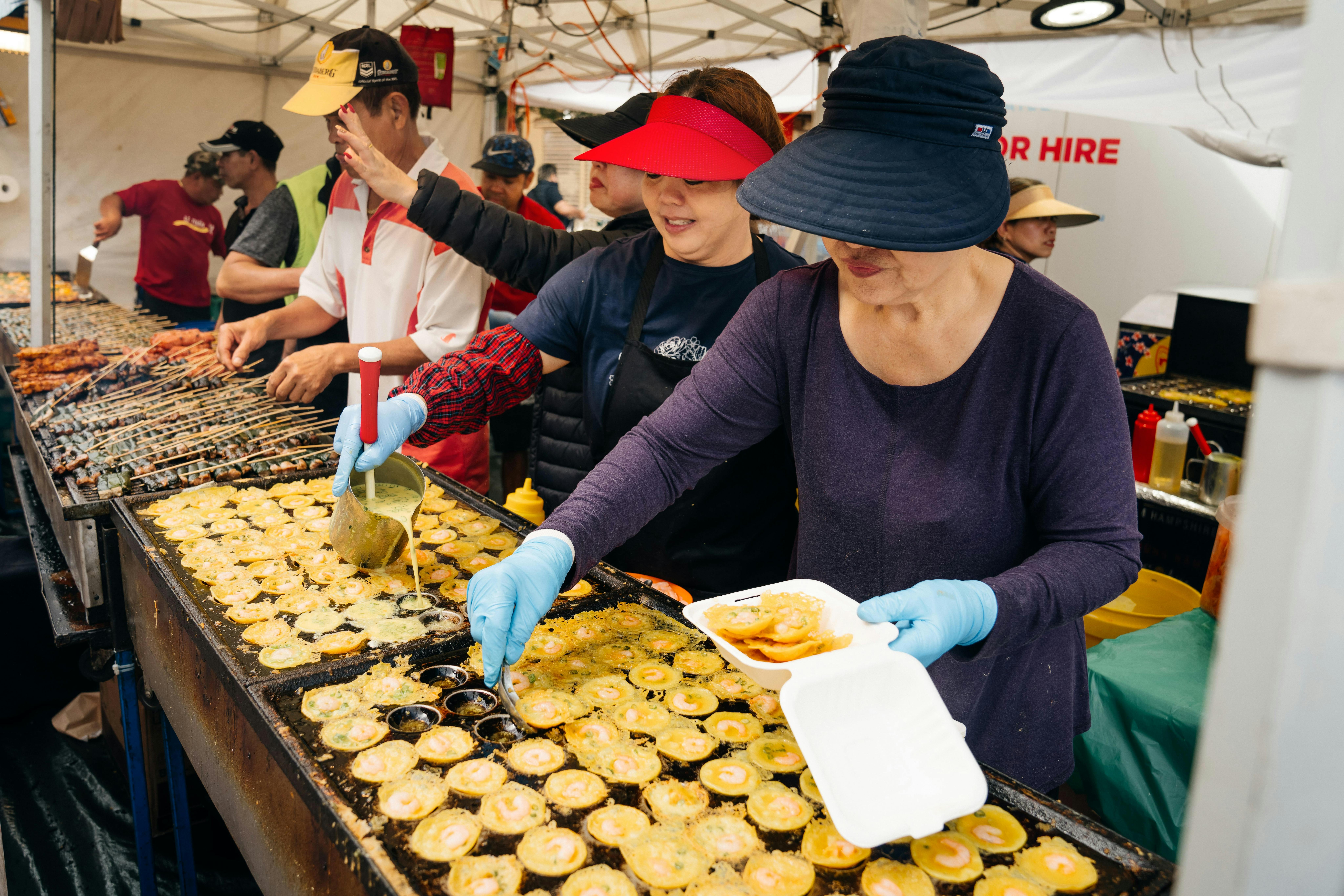 Vietnamese food cooking in stall