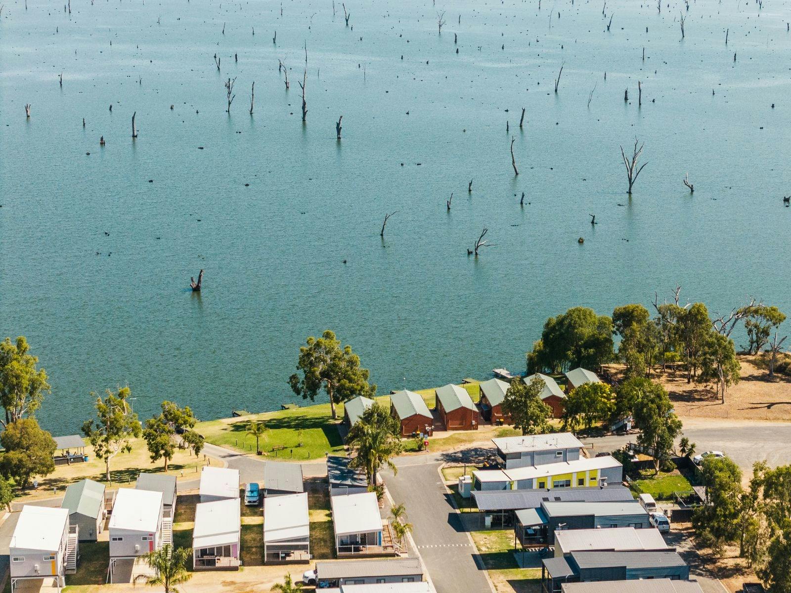 Water front | Tasman Holiday Parks - Lake Mulwala