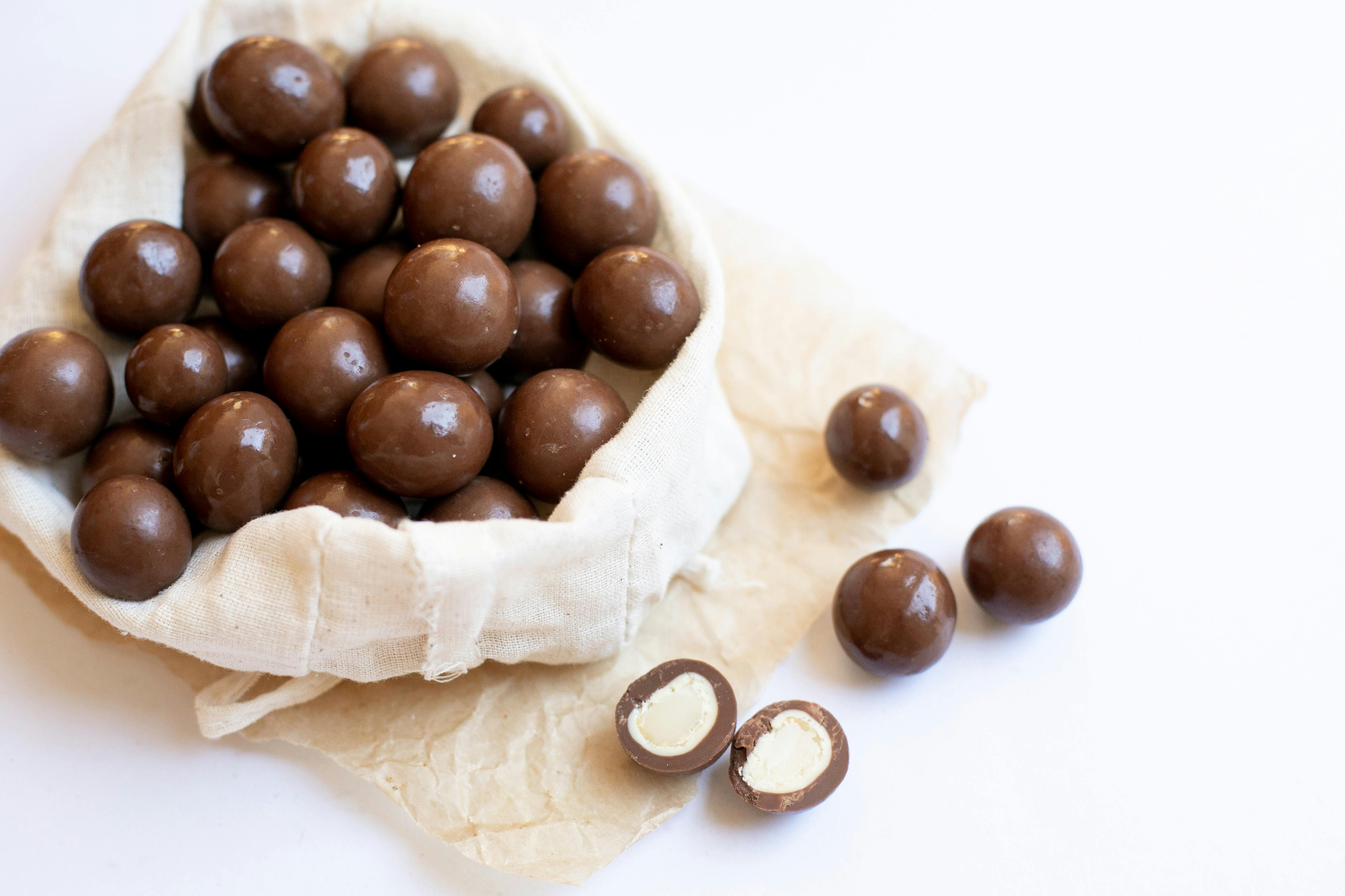 Milk Chocolate Macadamias