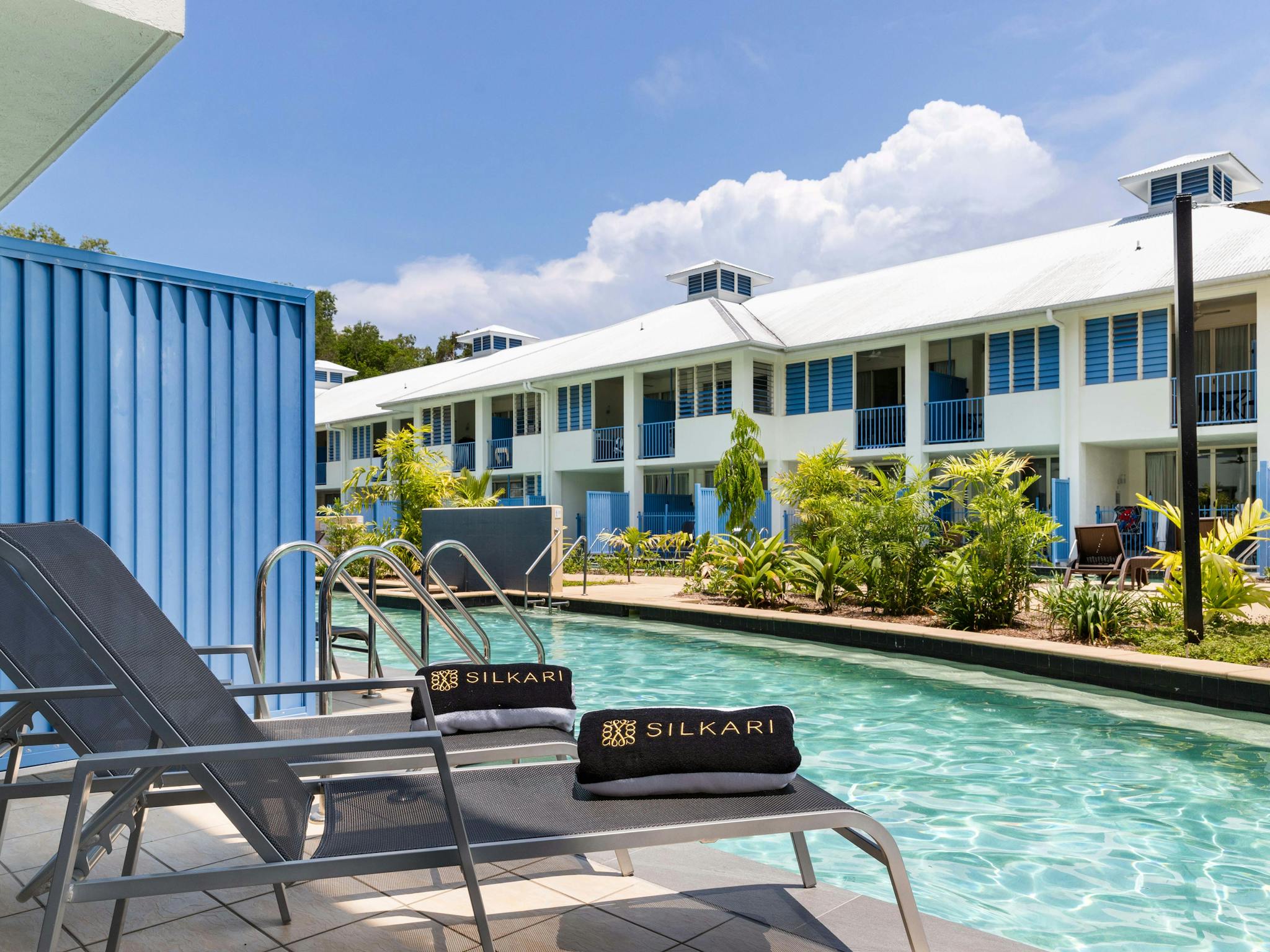 Swim-Out Balcony Swim-Out Balcony