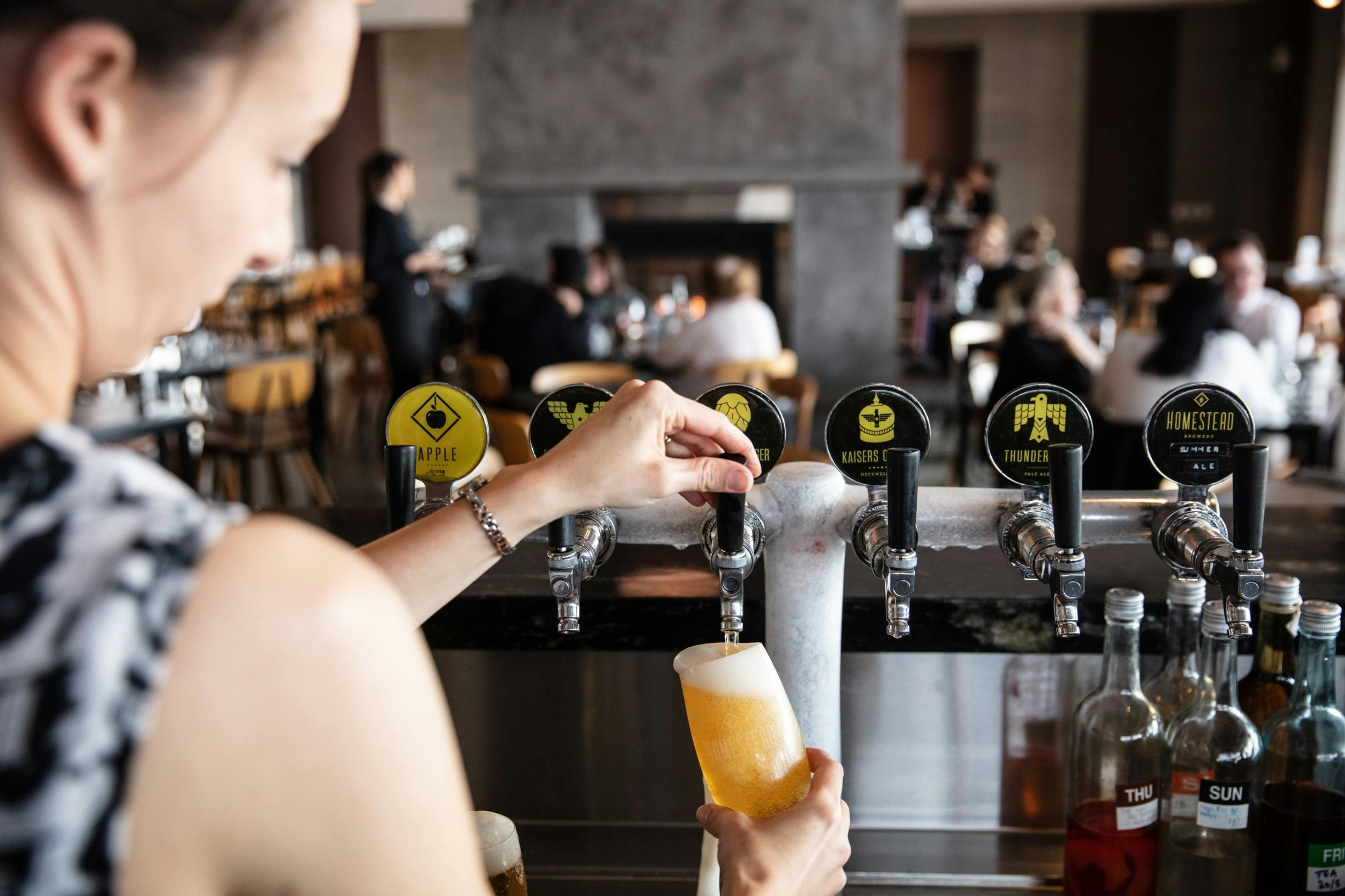 Beer pour at Mandoon Estate & Homestead Brewery in the Swan Valley
