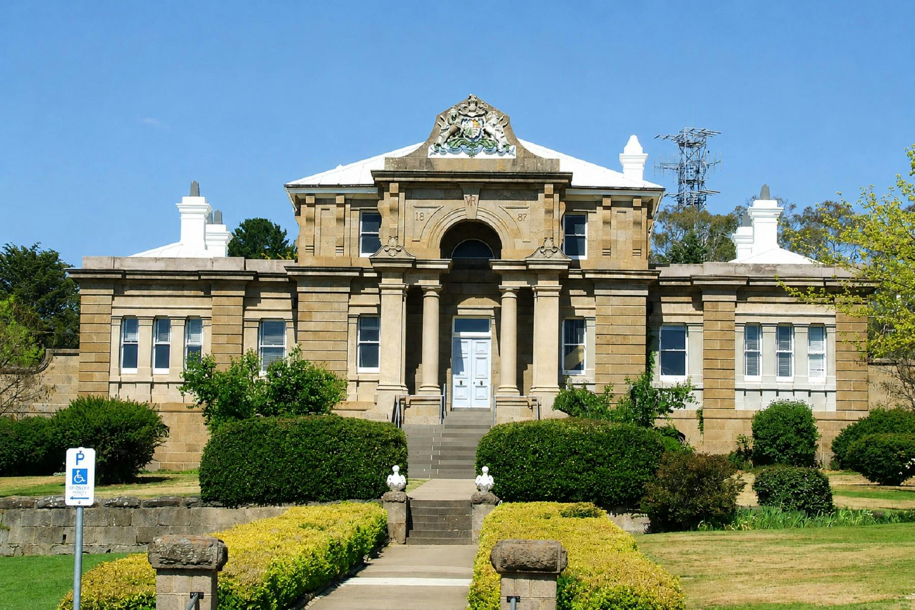 Cooma Courthouse