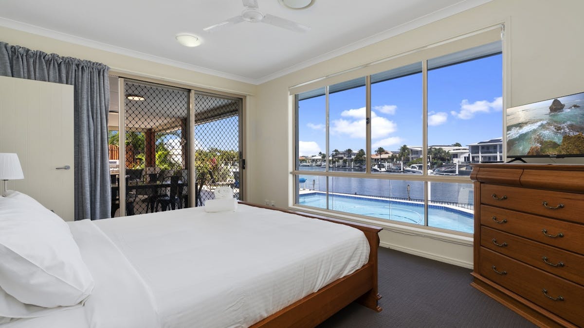 Holiday Hub Bribie Island - South East Queensland Holiday Hub Bribie Island - South East Queensland