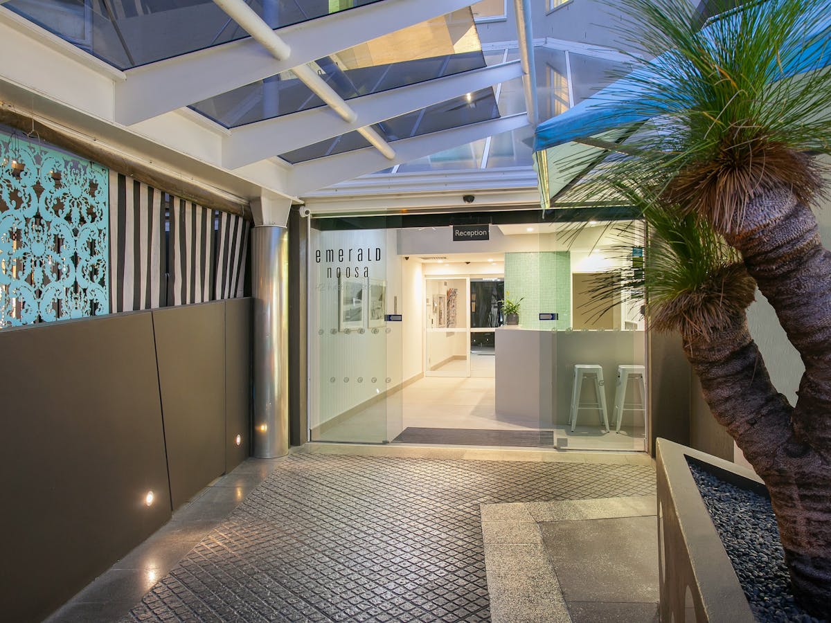 Entrance - Emerald Resort Noosa