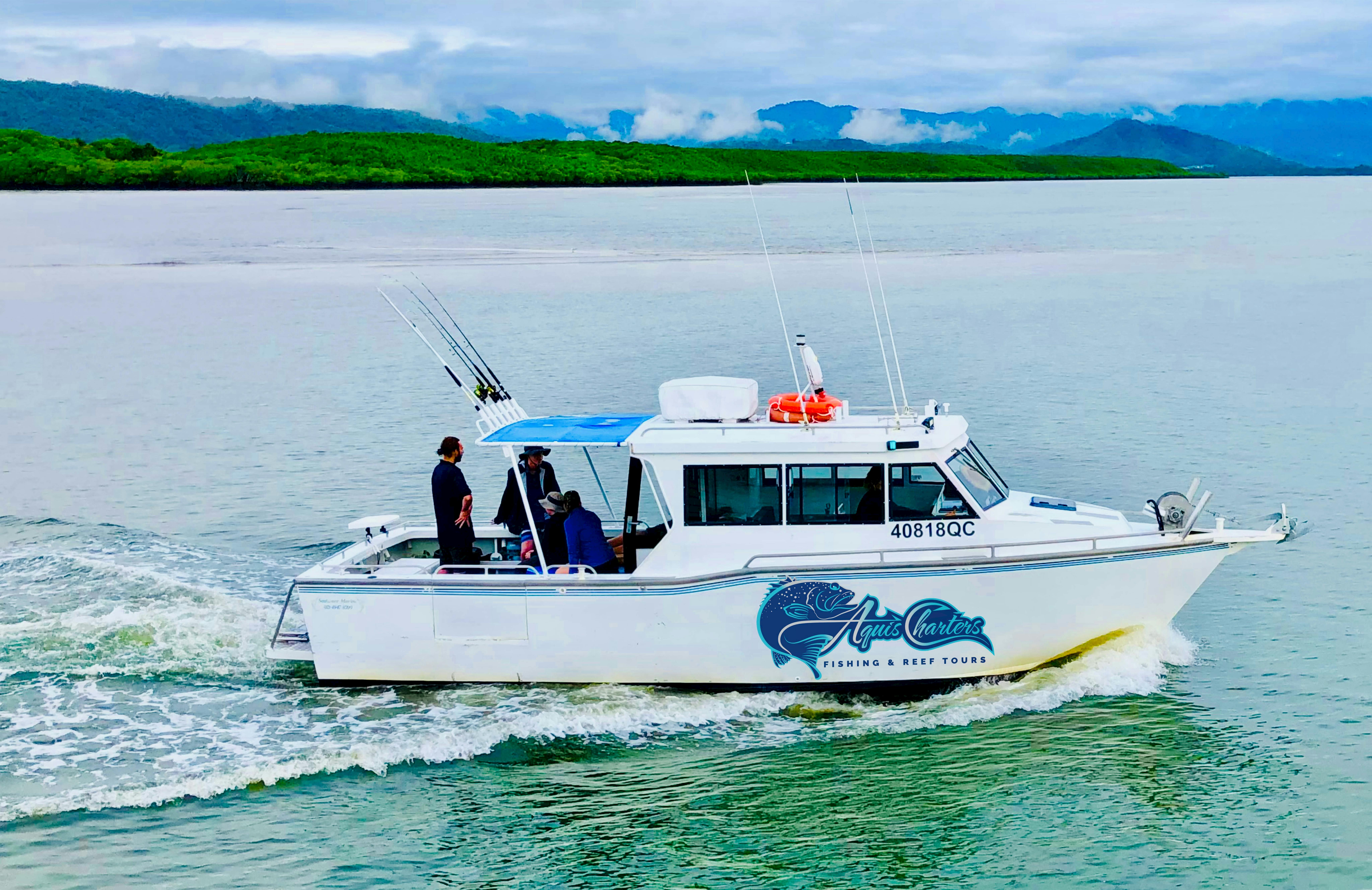 Aquis Reef Charters