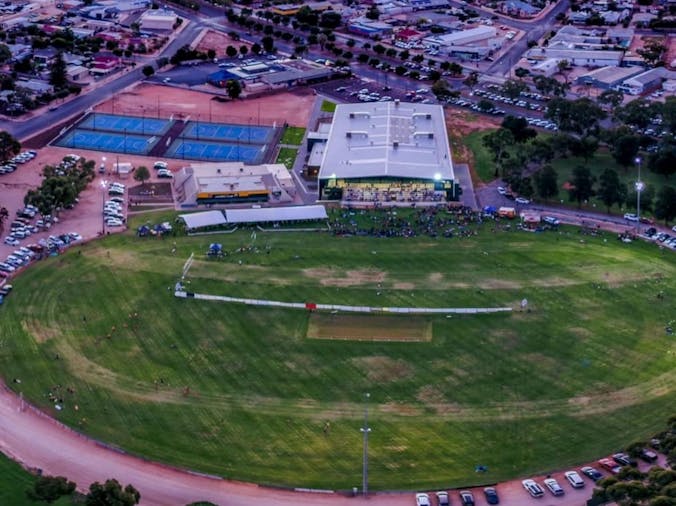 Nippys Loxton Gift Carnival