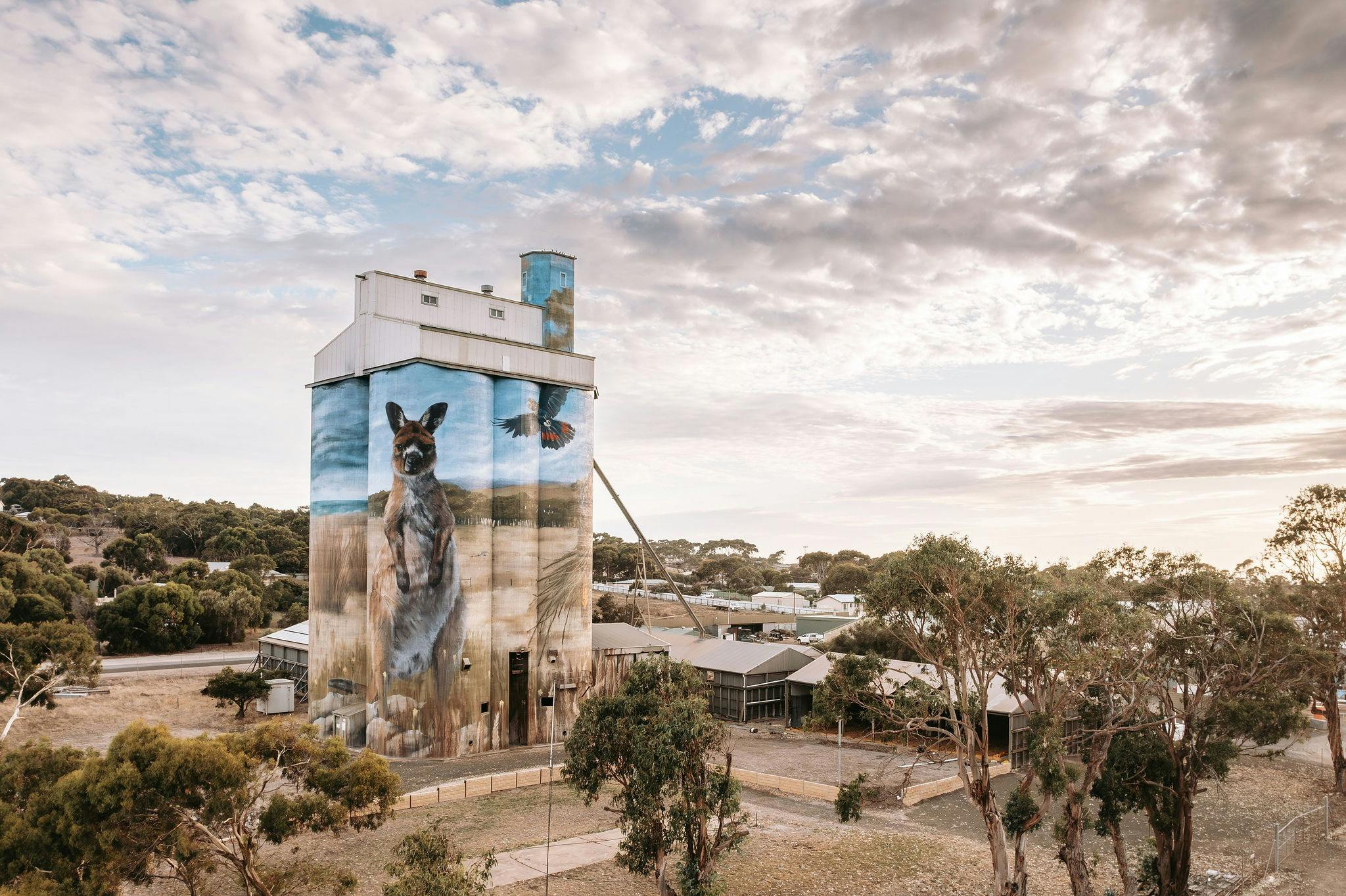Kingscote Silo Art