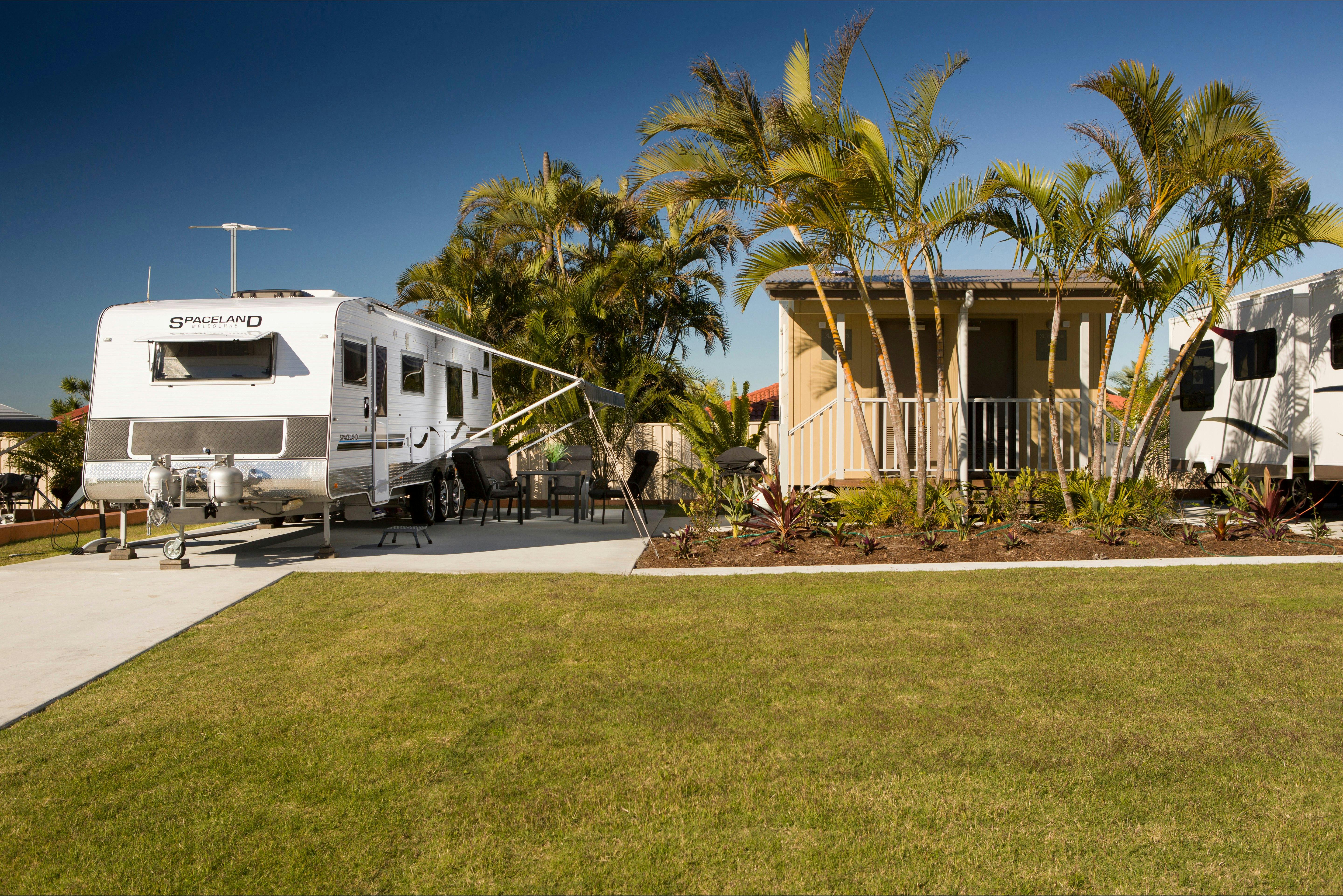 Powered XL Ensuite Site