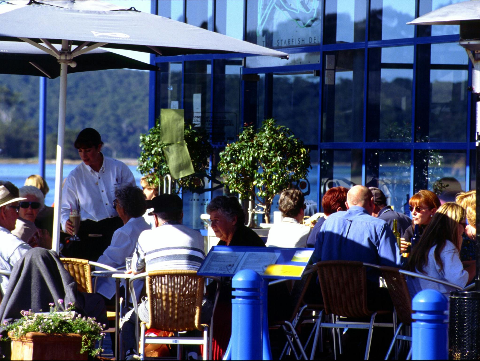 Waterfront dining at Batemans Bay