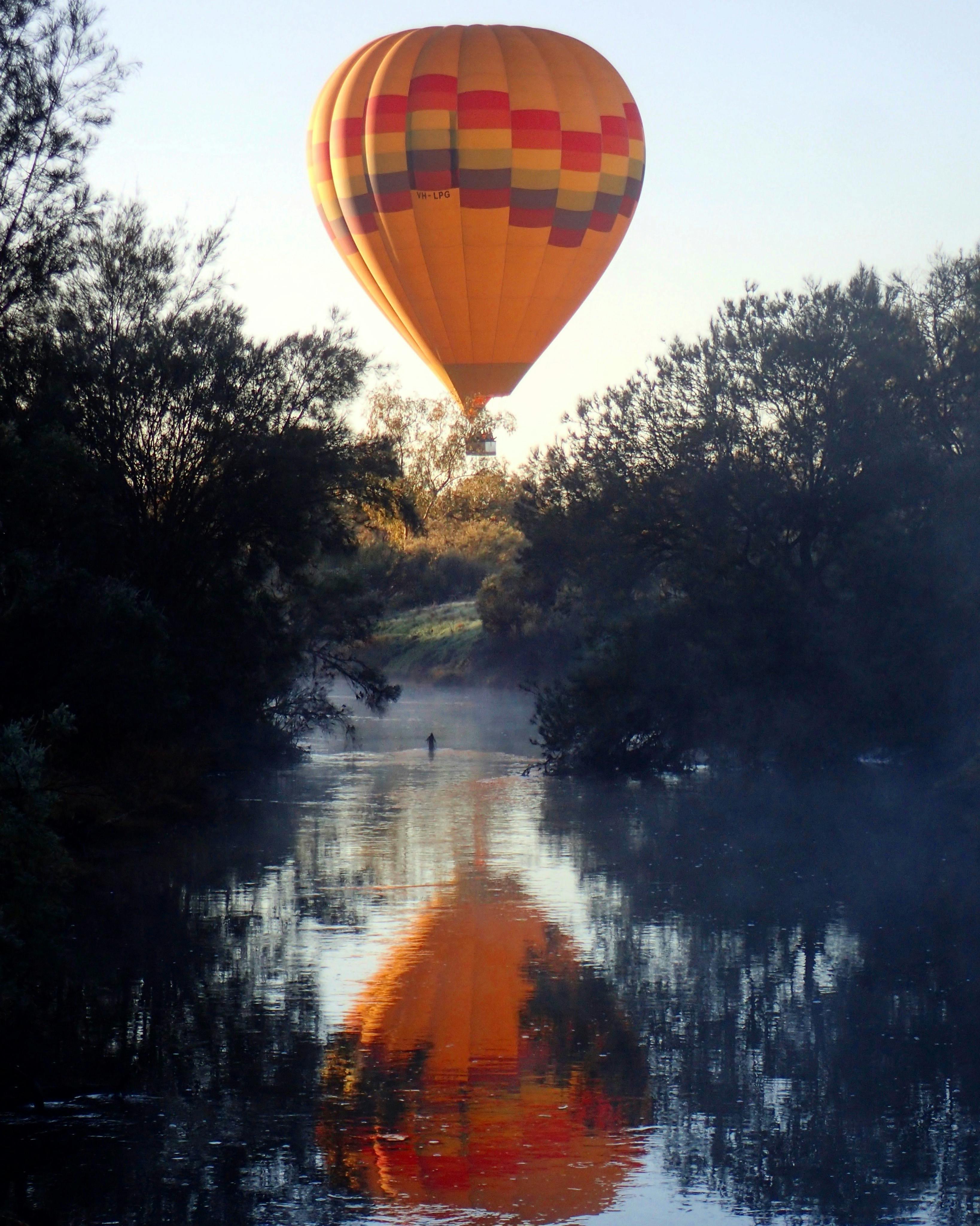 hot air balloon perth