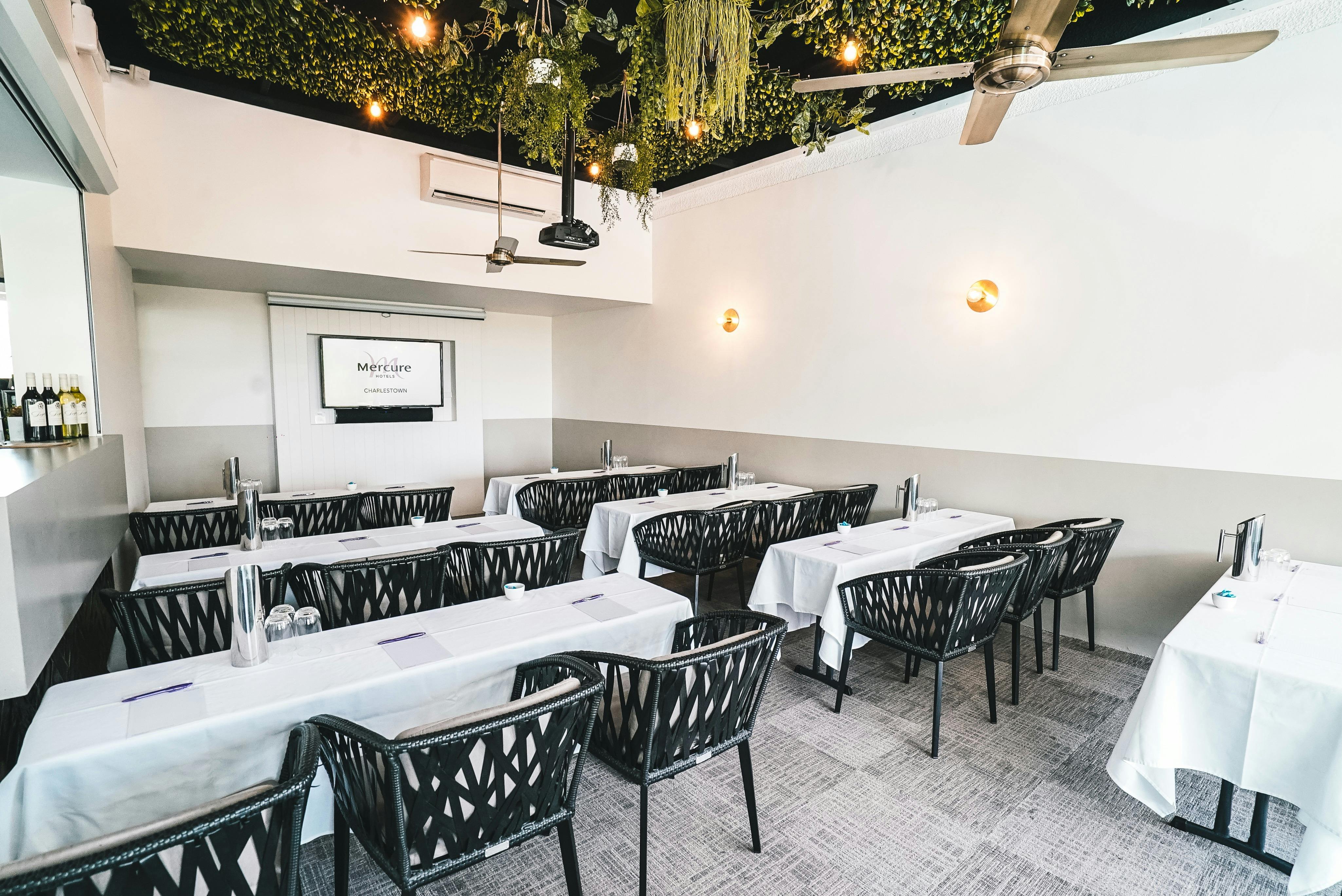 ビジネスミーティング、会議施設、ニューキャッスルのビジネス、レイクマッコーリーの企業。