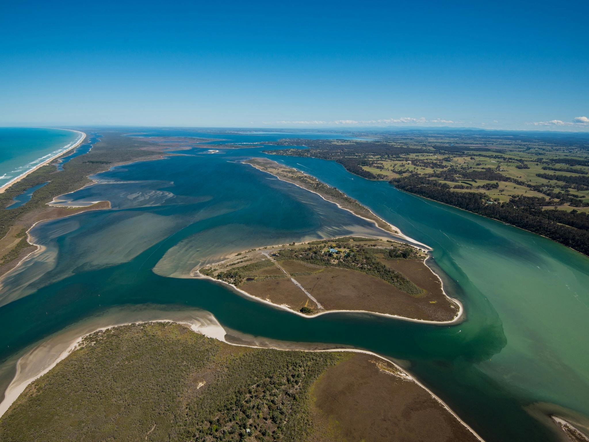 Rigbys, Fraser & Flannagans Islands