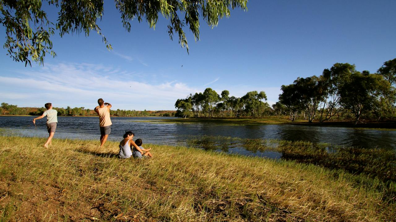 Tingkkarli/Lake Mary Ann