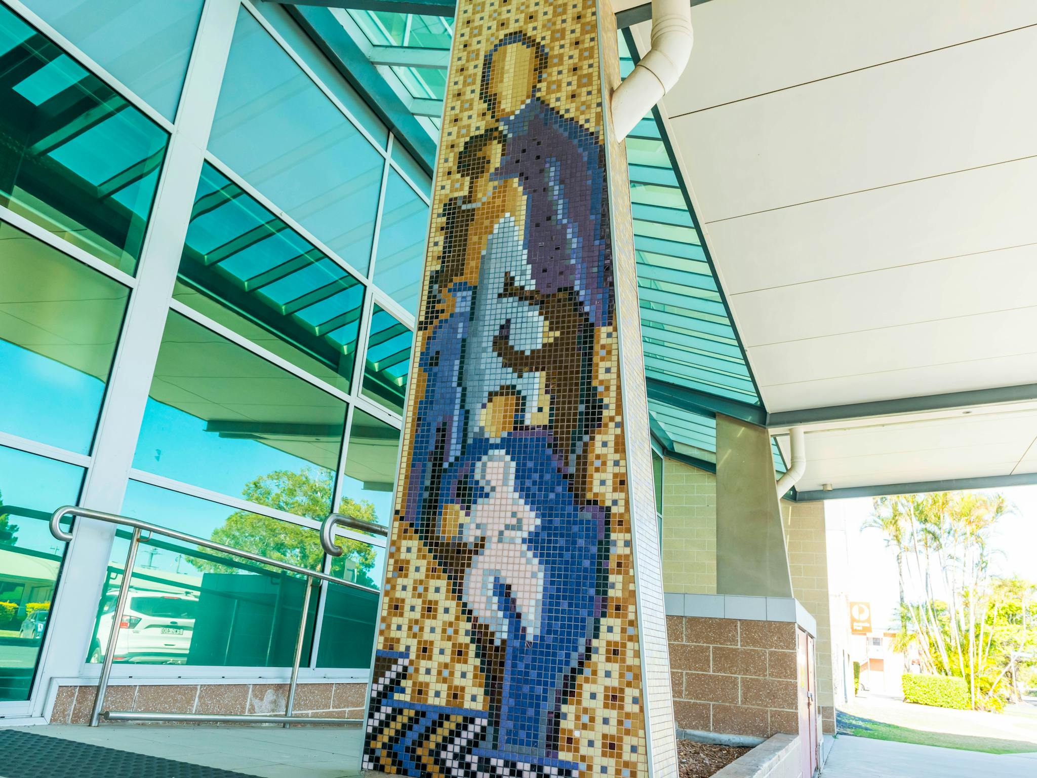 mosaic tiles on a pillar