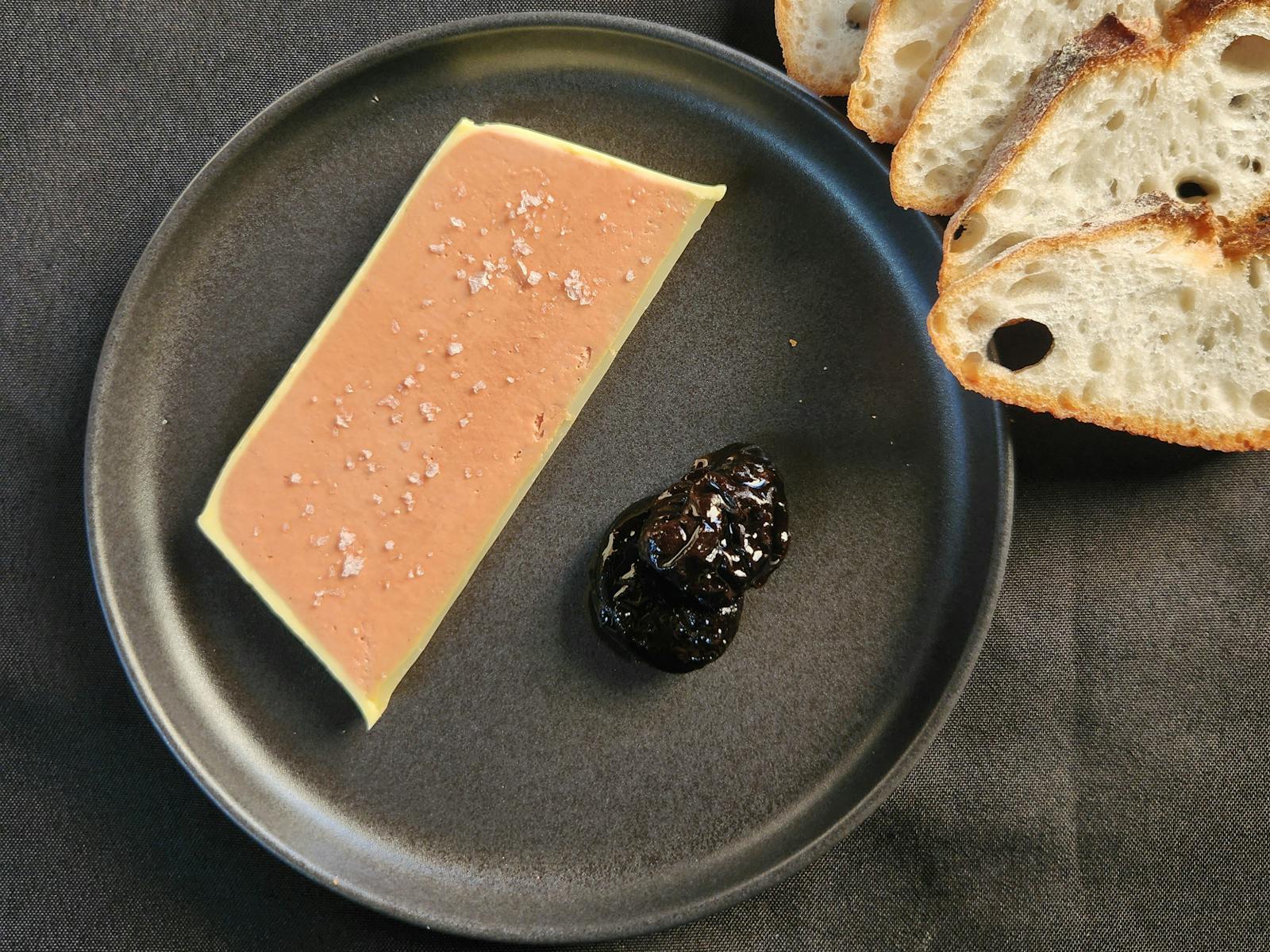 Old Salt Chicken Liver Parfait