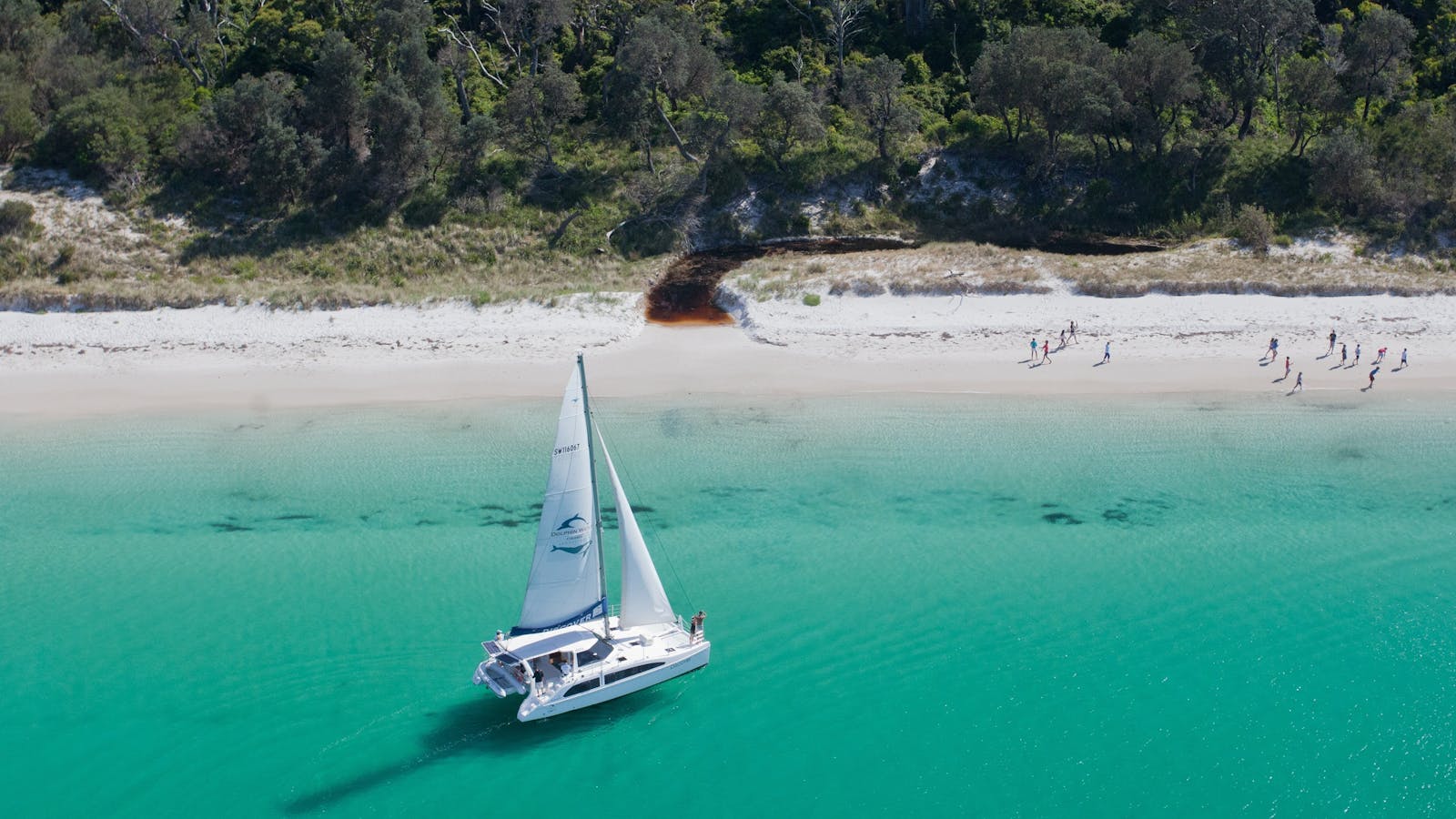Discover - Private Luxury Yacht Charter - Jervis Bay