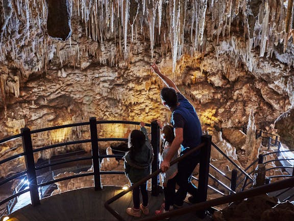 Ngilgi Cave