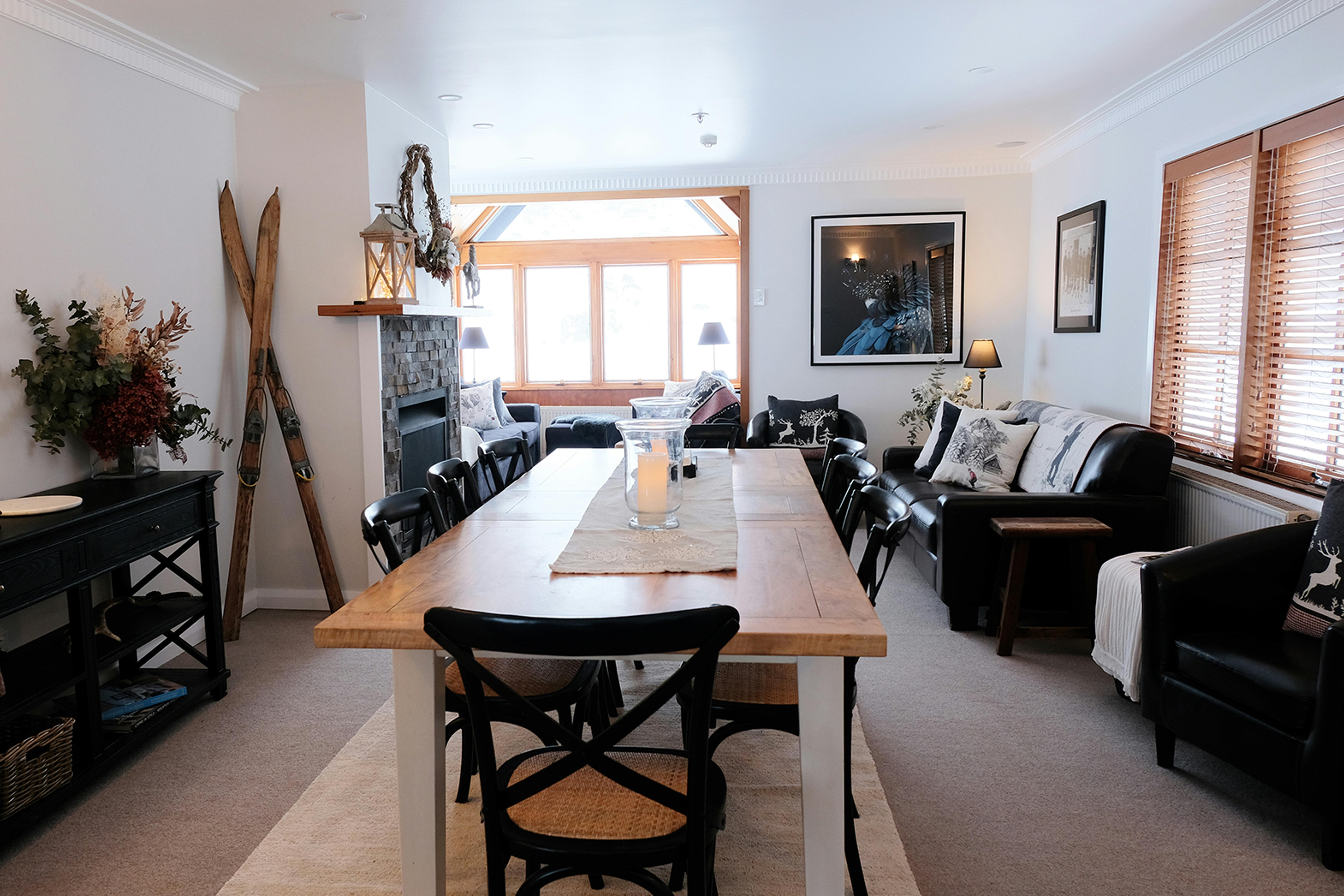 Communal Dining With Complementary Breakfast & Dinner